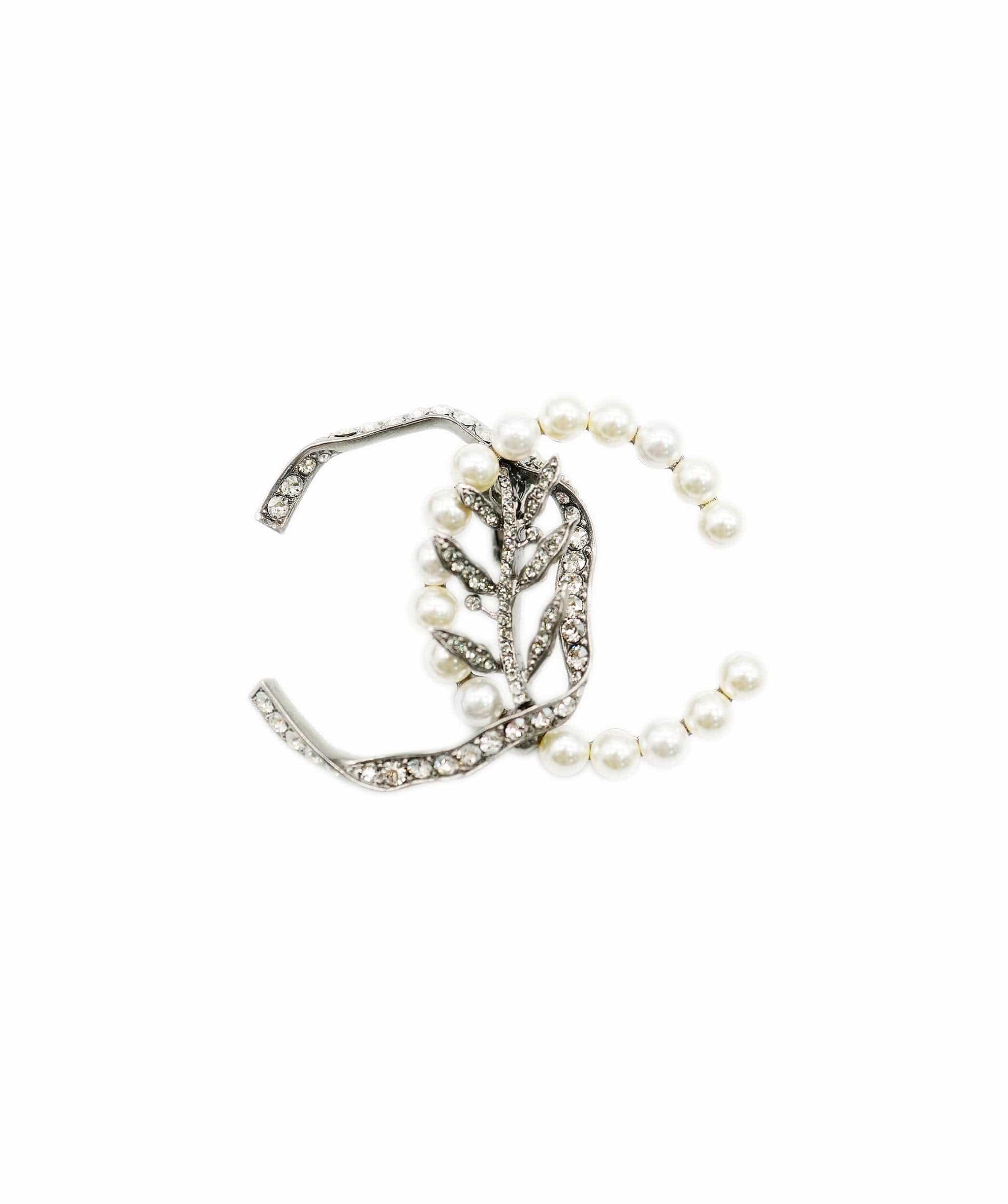 Chanel single earring ALC0553