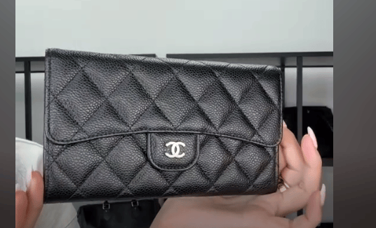 Chanel IB26040103 Chanel Long Flap Wal Black Caviar