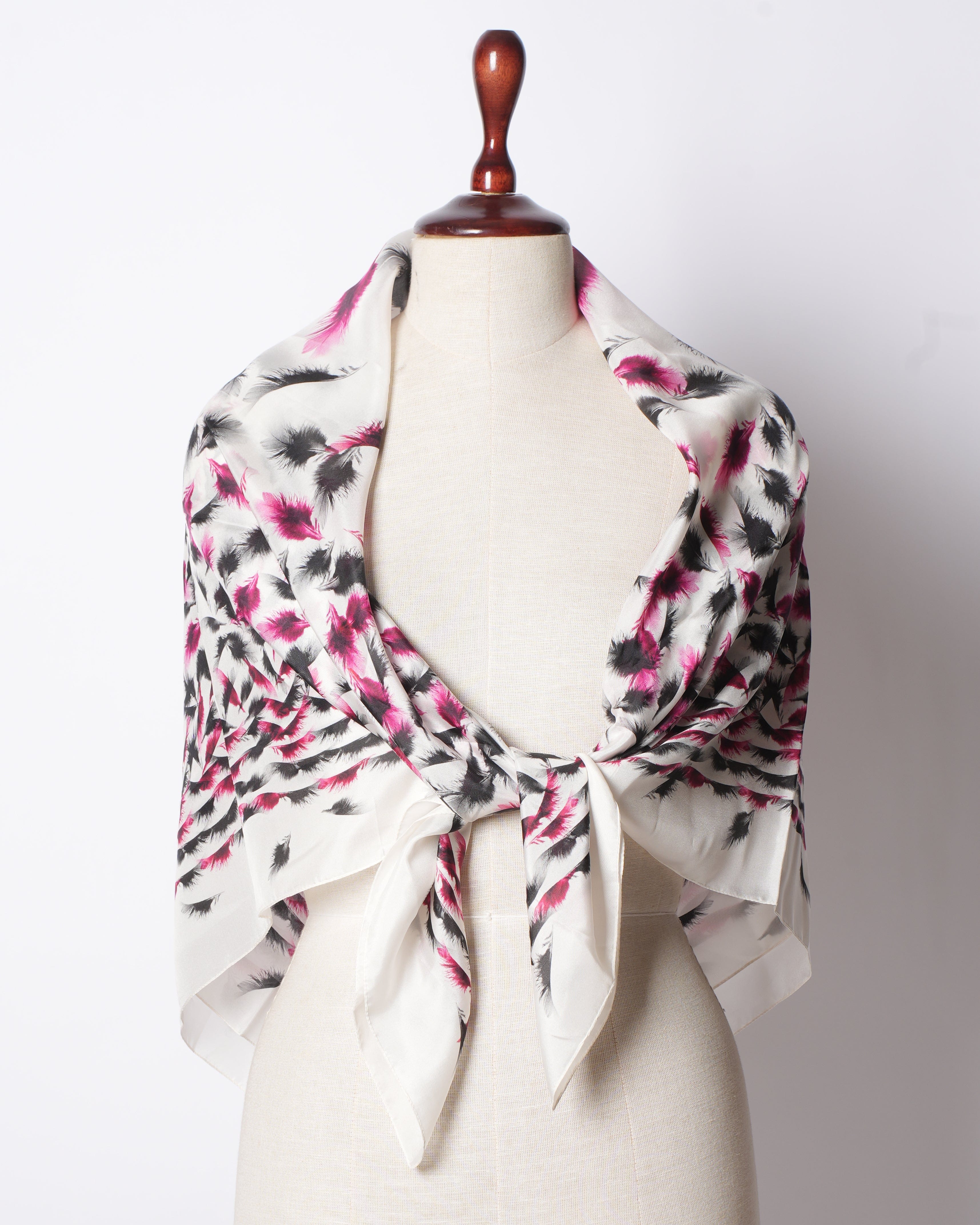 Alexander McQueen Scarves