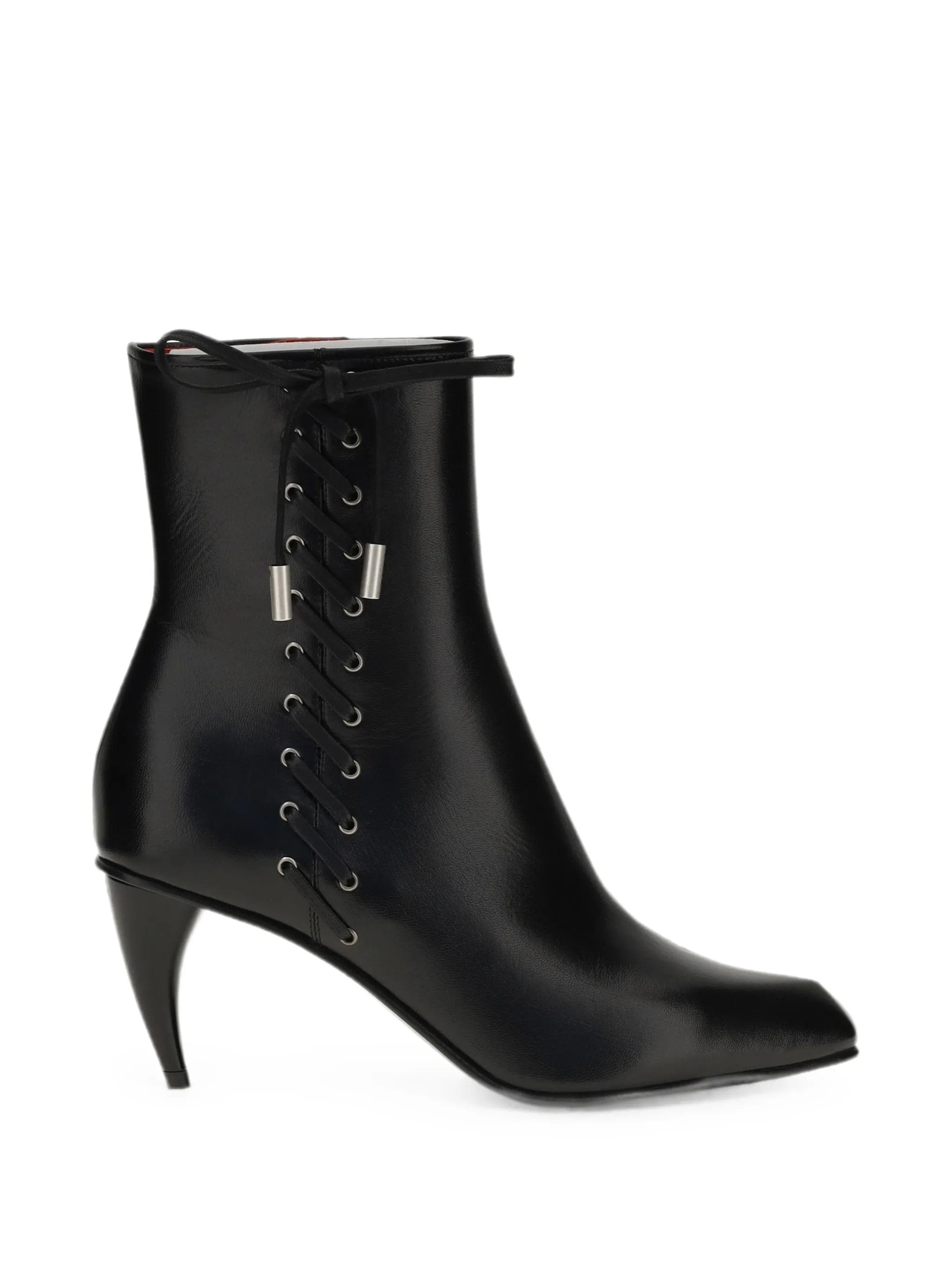 Alexander McQueen lace - up leather ankle boots