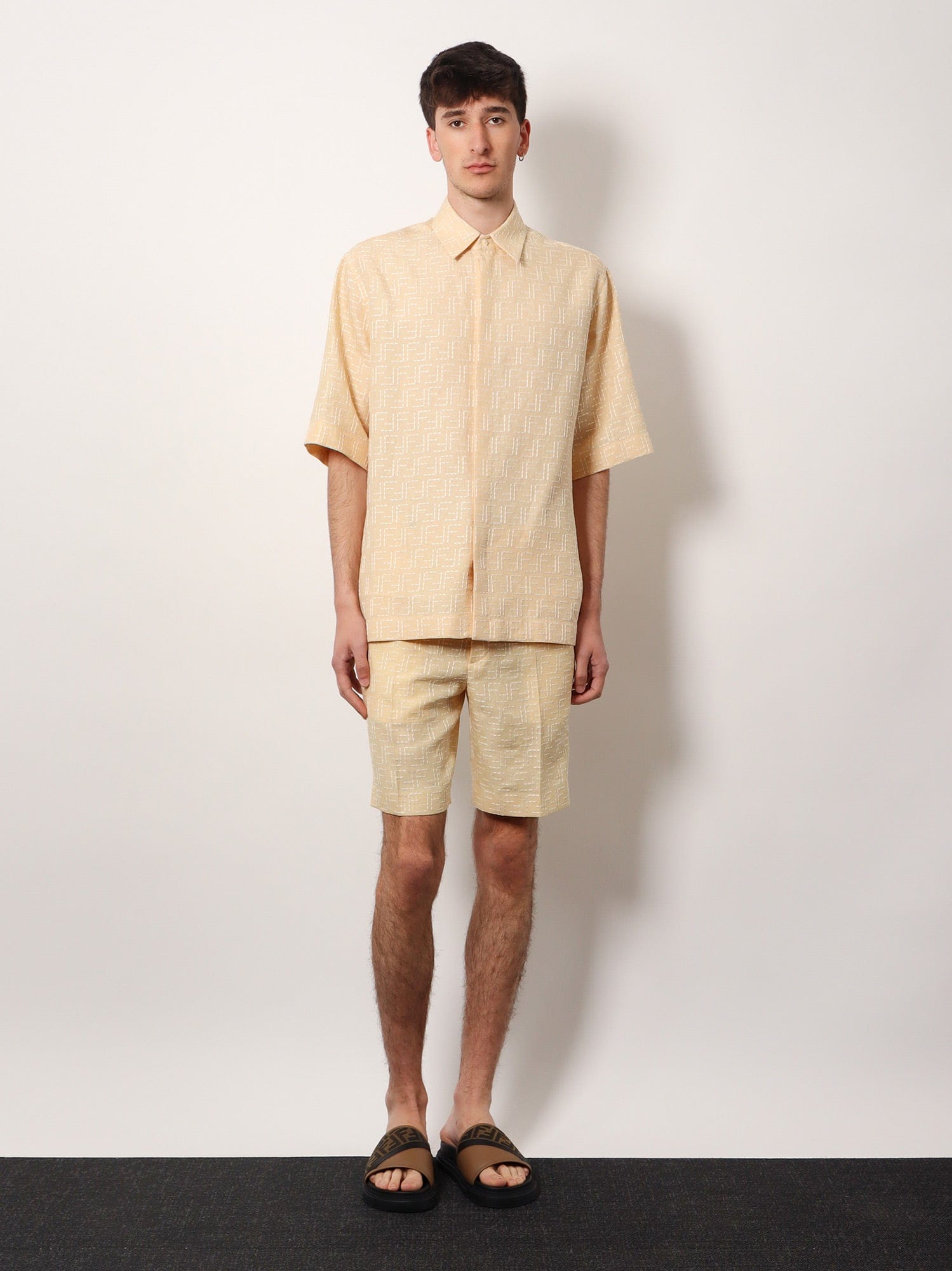 Fendi Jacquard linen and cotton bermuda shorts with all - over FF motif