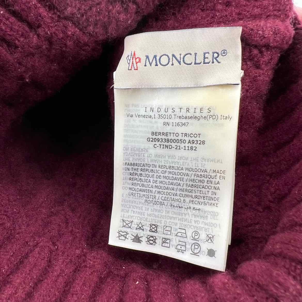 Moncler Beanie CABLE KNIT Burgundy Size OS