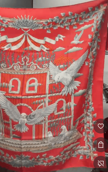 Hermes Carre 90 Silk Red B0724RUVHJ