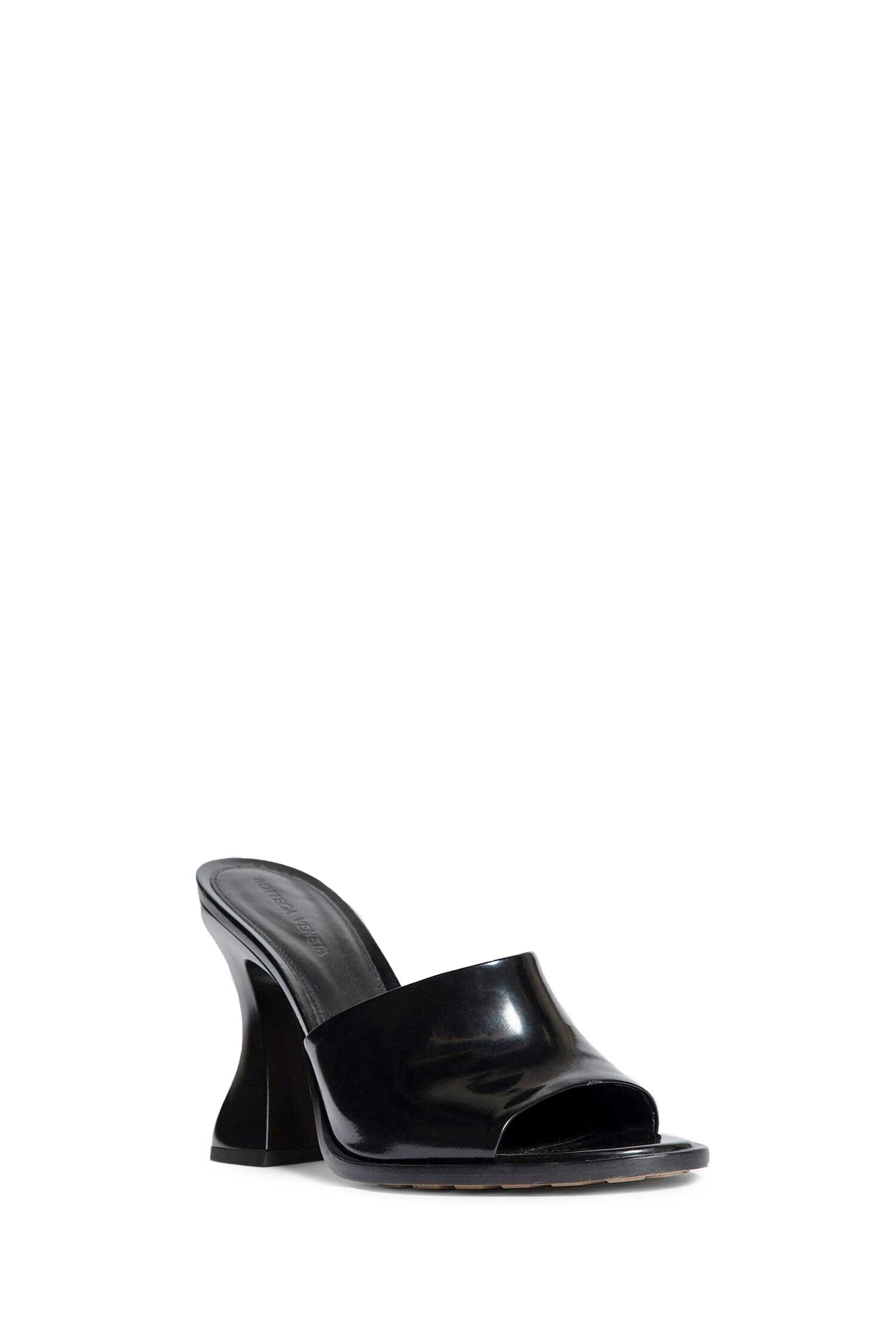 Bottega Veneta Leather Cha - Cha Mule