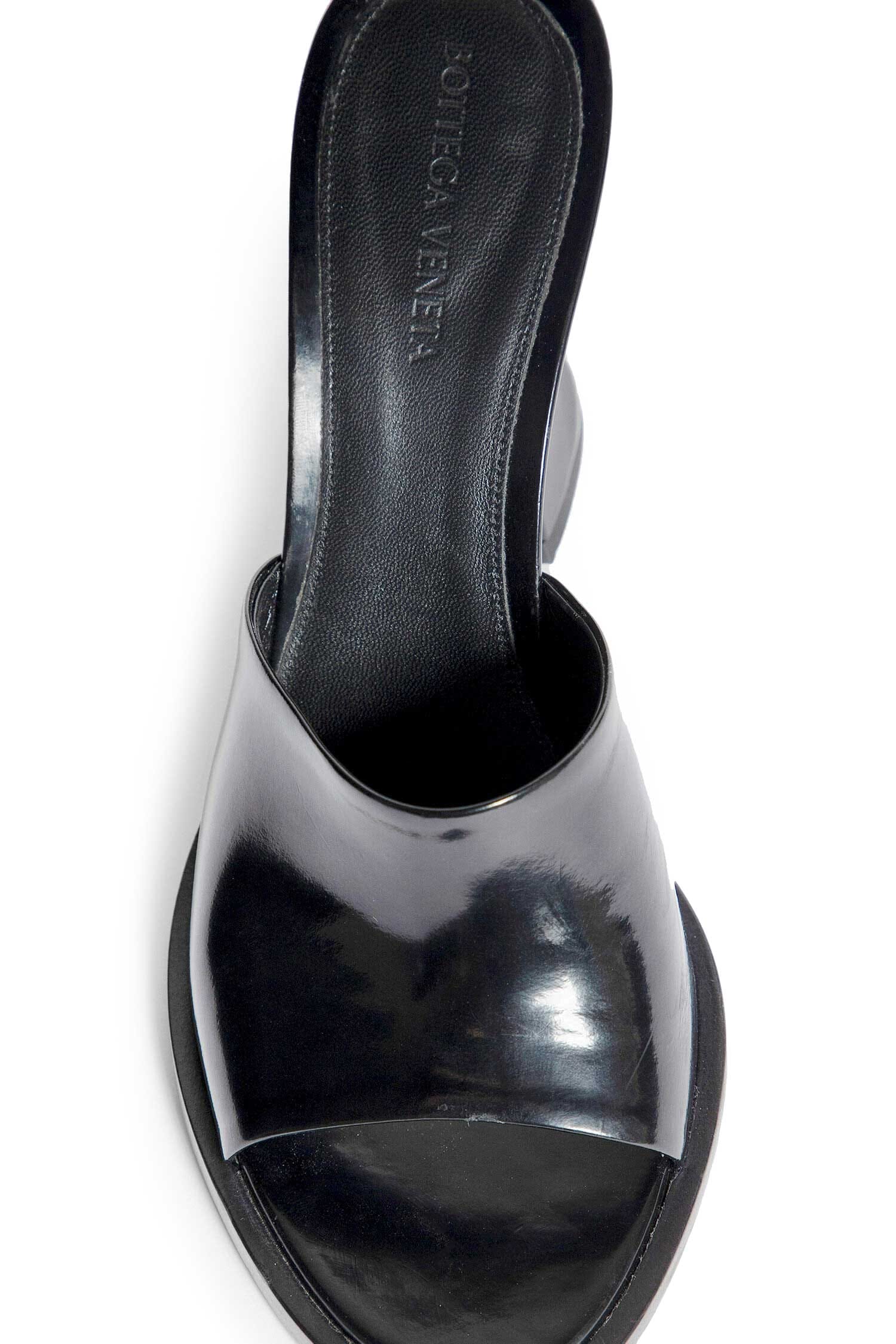Bottega Veneta Leather Cha - Cha Mule