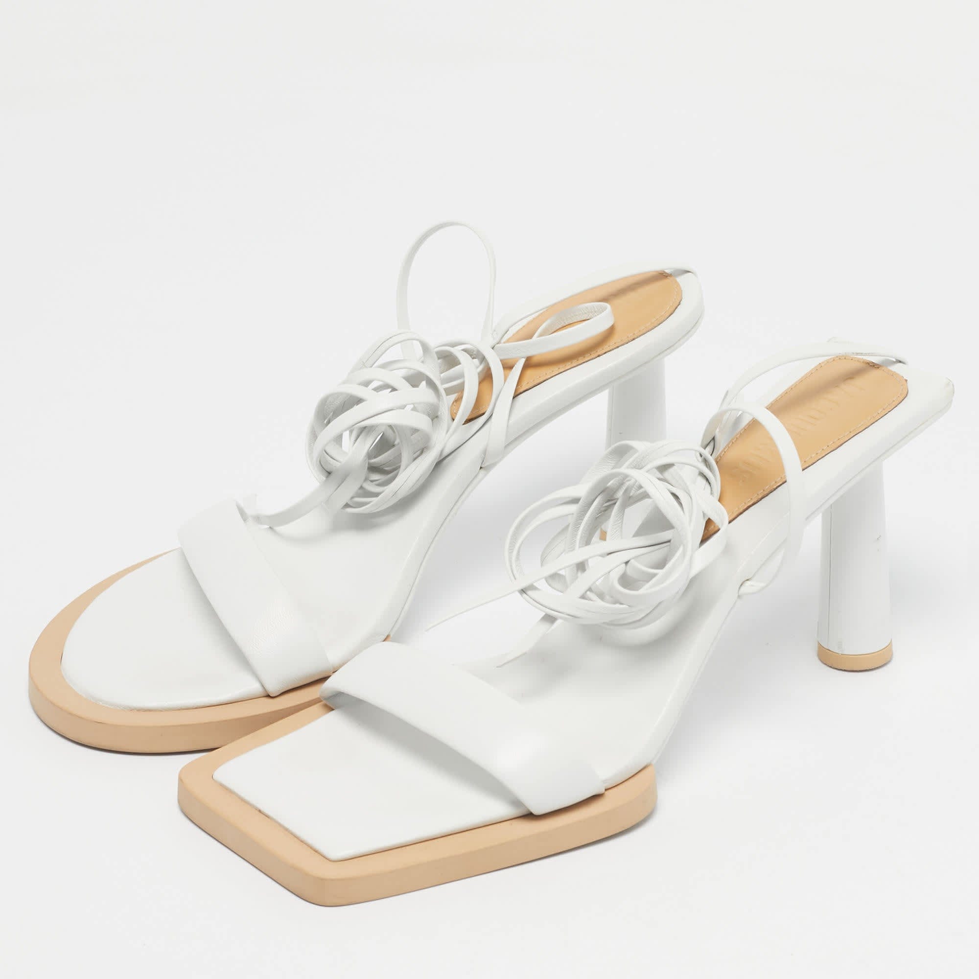 Jacquemus White Leather 'les Carrés Ronds 75 Asymmetrical Sandals