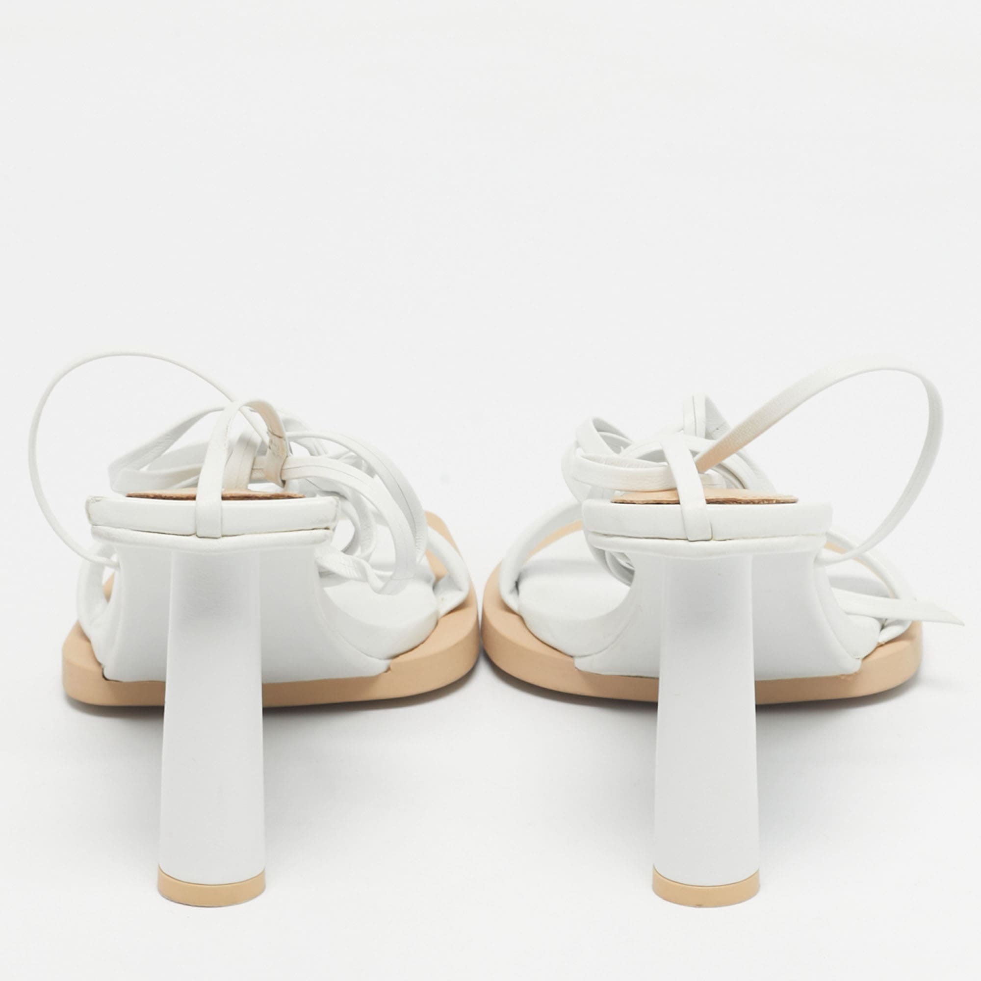 Jacquemus White Leather 'les Carrés Ronds 75 Asymmetrical Sandals