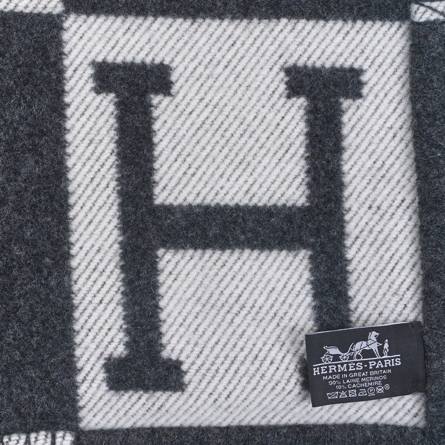 Hermes Wool Cashmere Avalon Blanket Ecru Gris Fonce