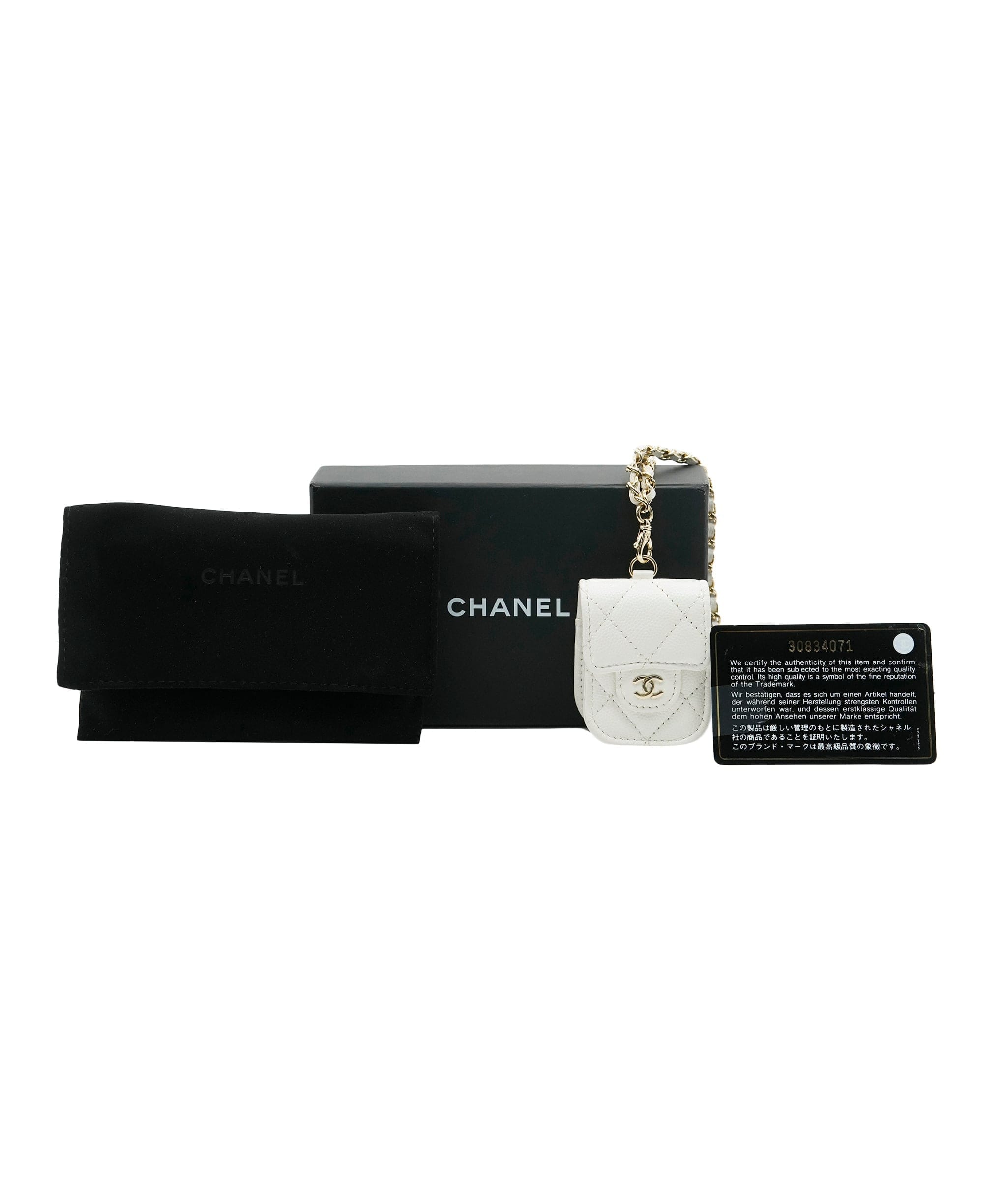 Chanel Caviar White Airpod Case ALC2697