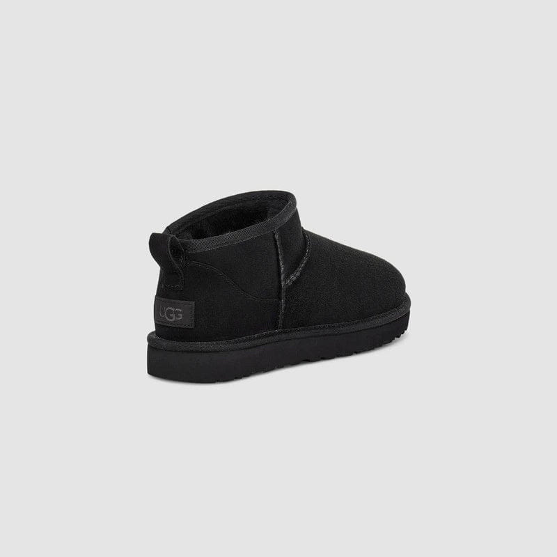 UGG WMNS CLASSIC ULTRA MINI - BLACK