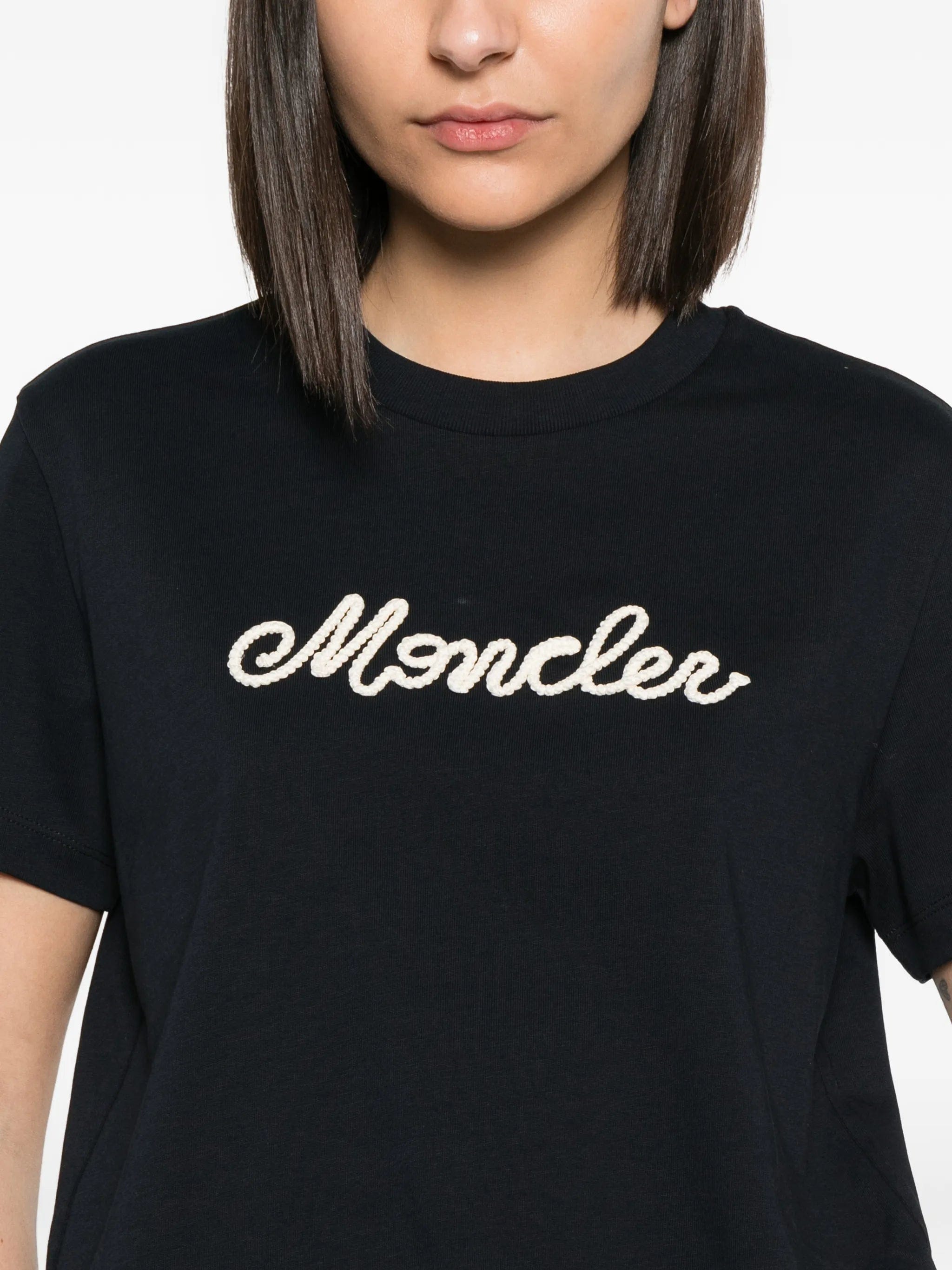 Moncler logo - embroidered T - shirt
