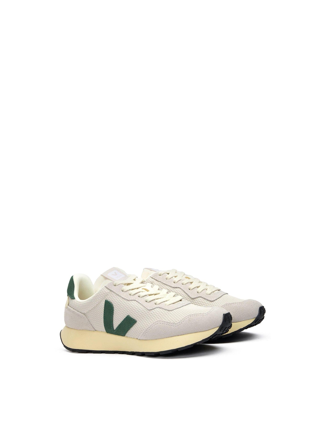 Veja Paulista Alveomesh Trainers White