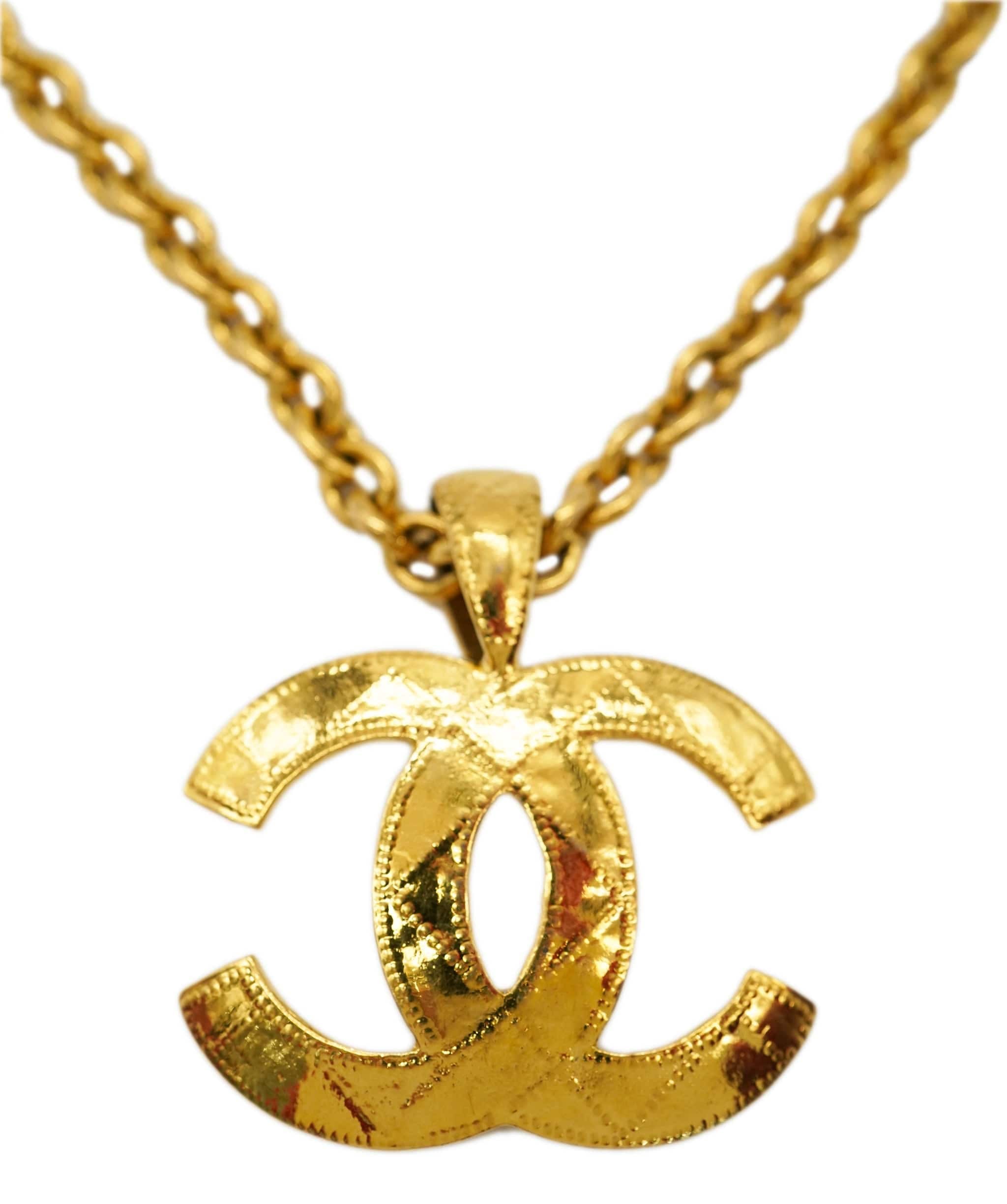 CHANEL CC MATELASSE CHAIN NECKLACE XL ALC2092