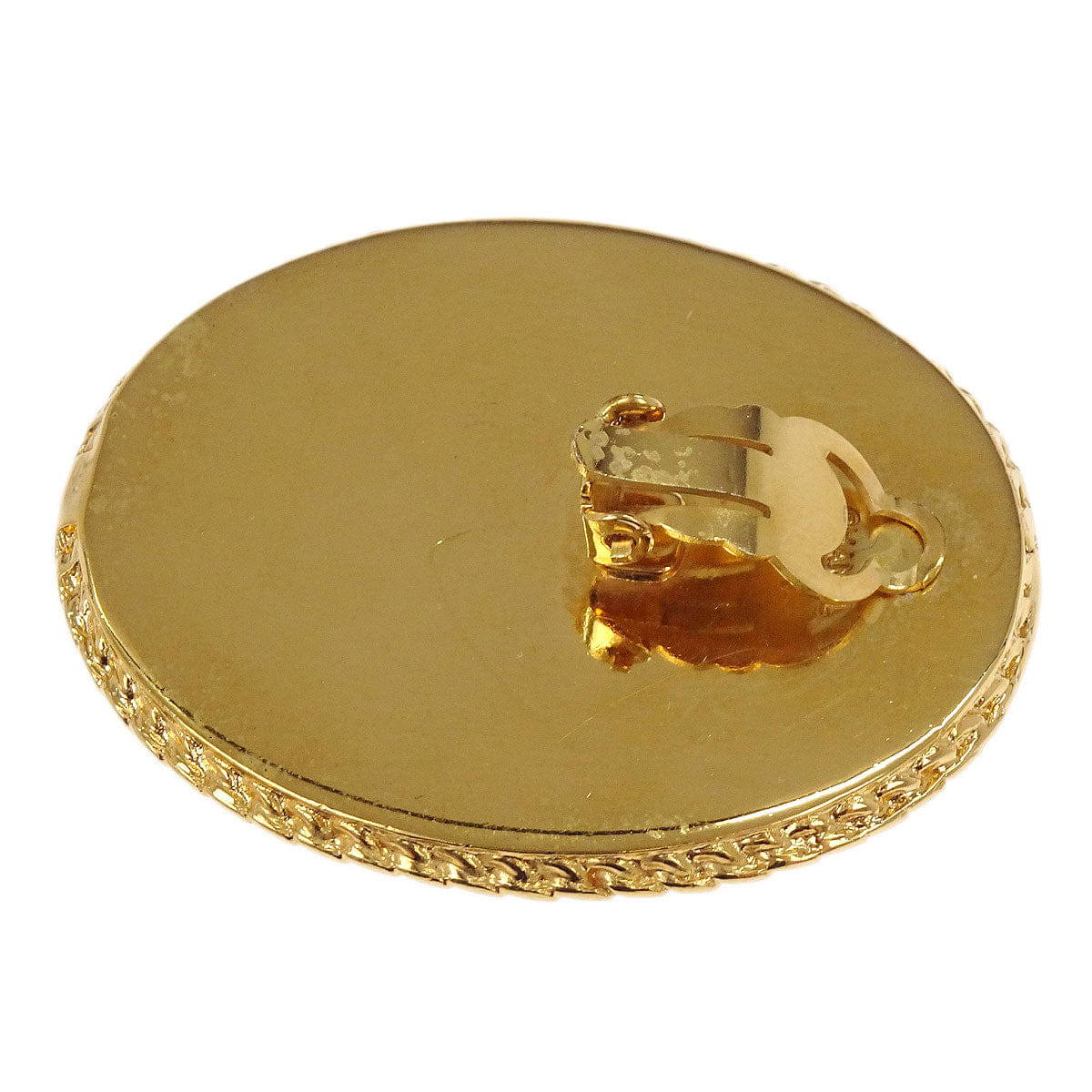 Chanel Cameo Oval Clip - On Earrings Gold