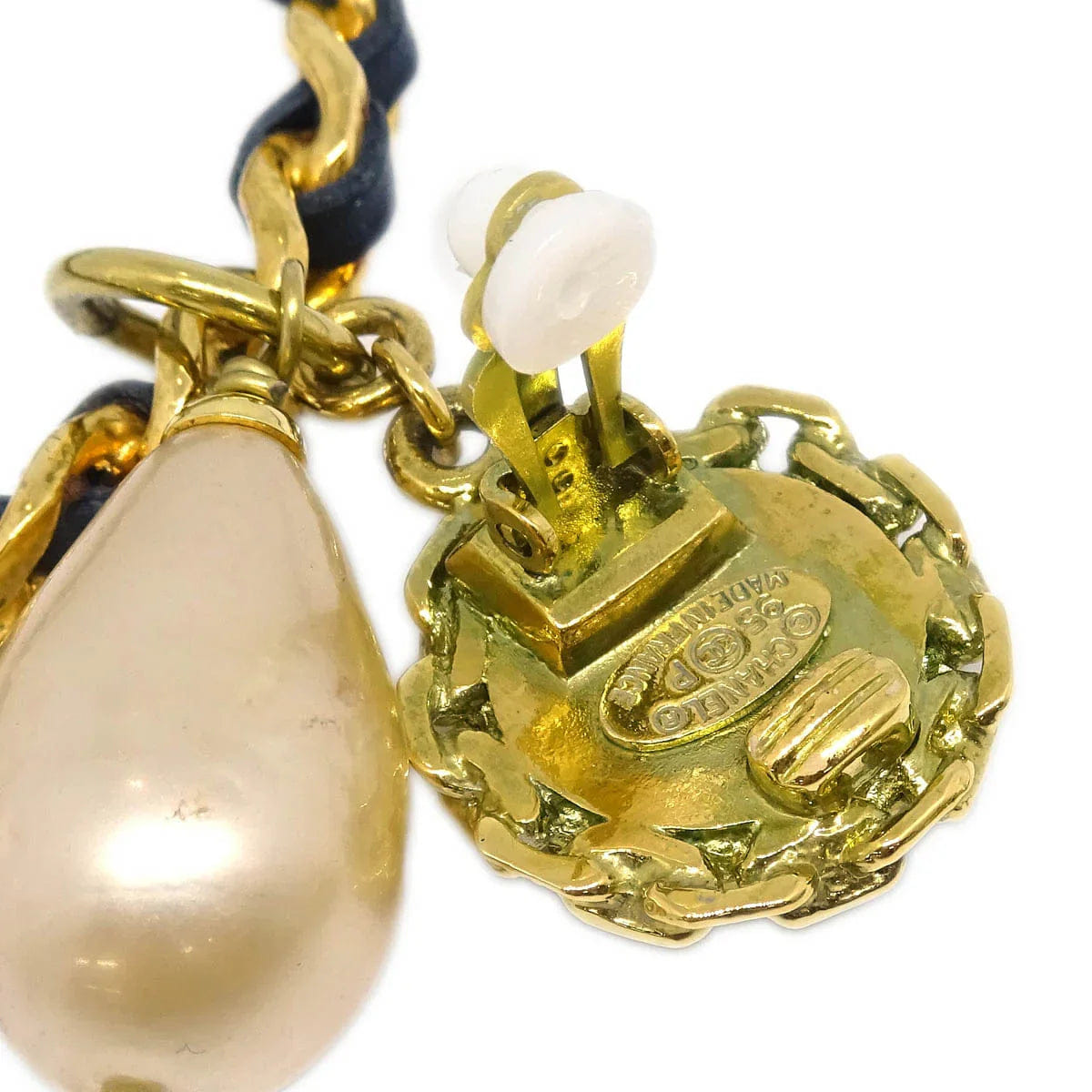 Chanel Dangle Hoop Earrings Gold Costume Pearl Clip - On 95P