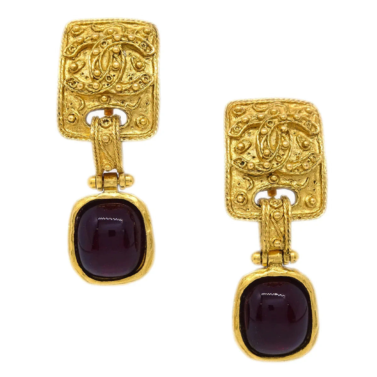 Chanel Filigree Gripoix Dangle Earrings Clip - On Gold 94A
