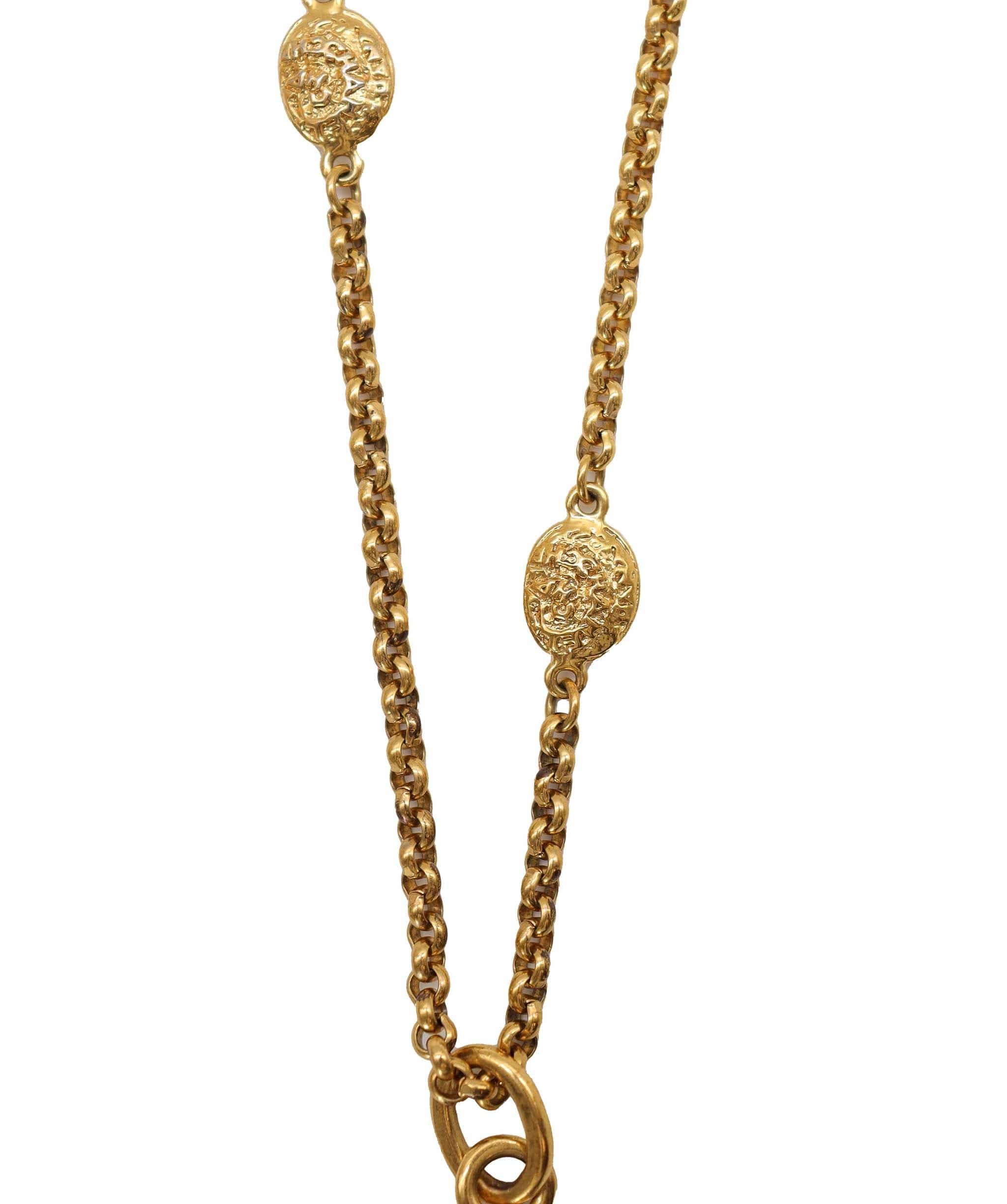 Chanel Vintage Gold CC Logo Chain Pendant Necklace DXBS4482