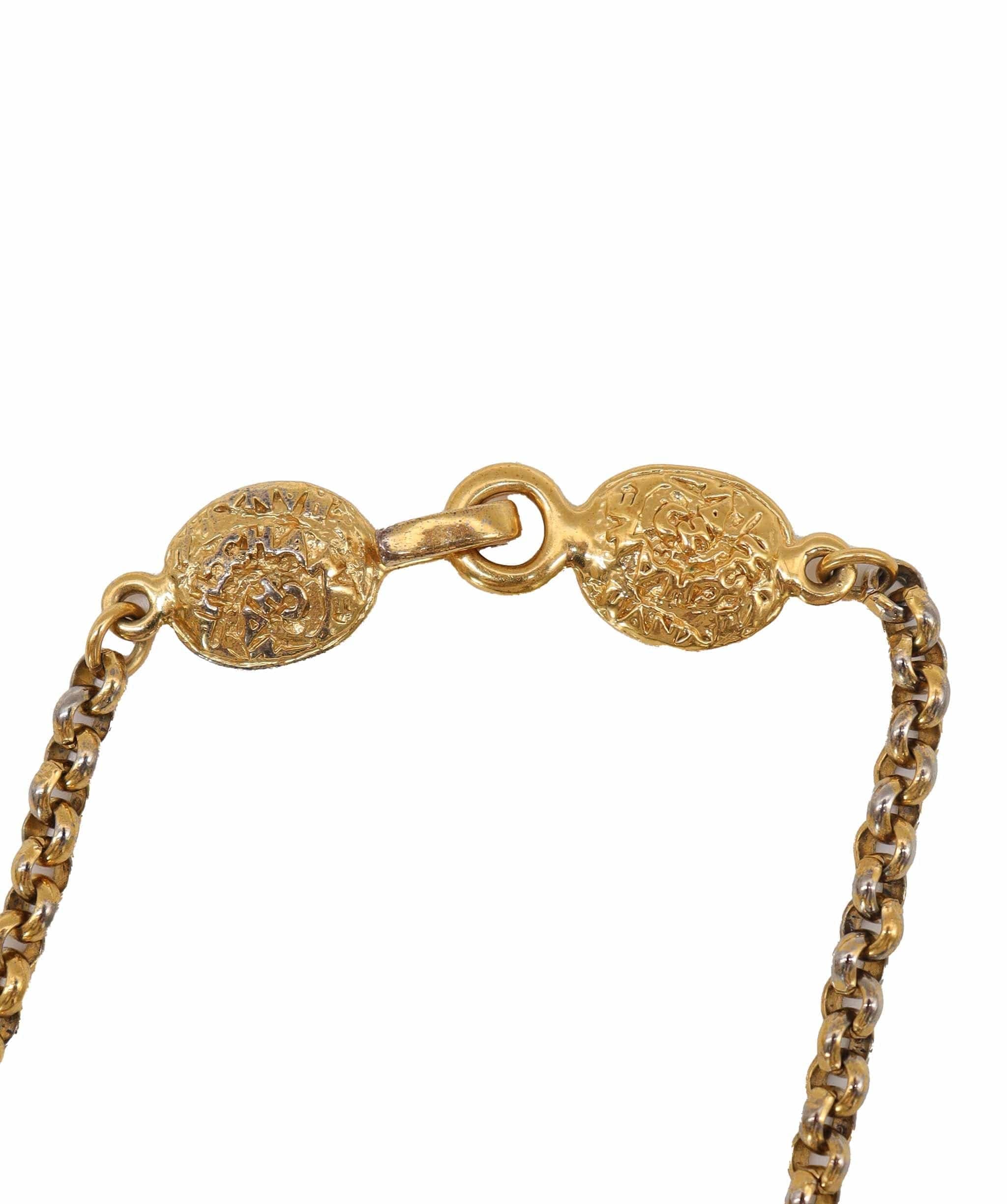 Chanel Vintage Gold CC Logo Chain Pendant Necklace DXBS4482