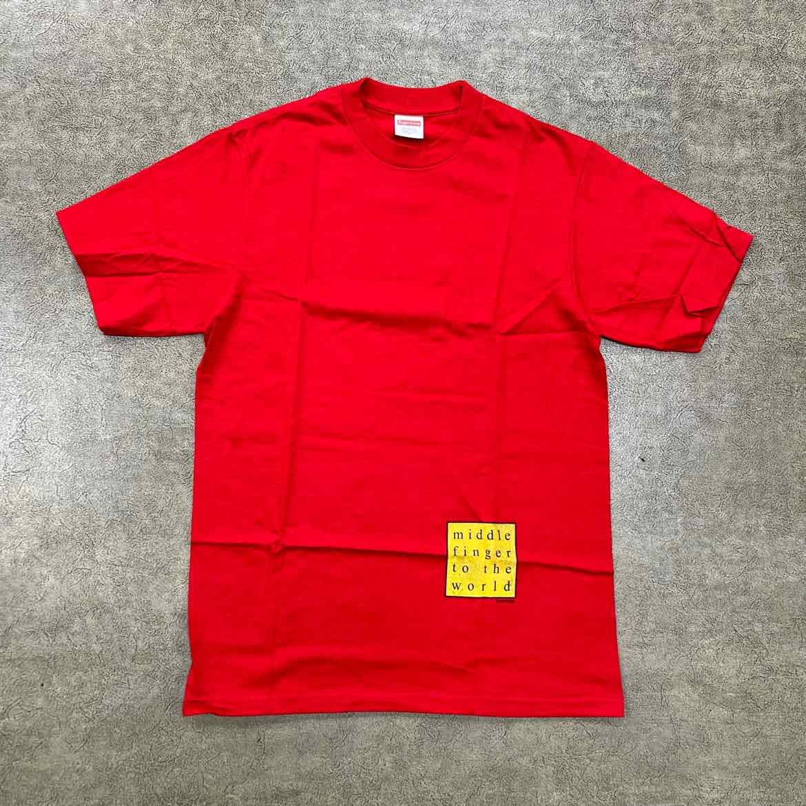 Supreme T - Shirt MIDDLE FINGER TO THE WORLD Red New Size S