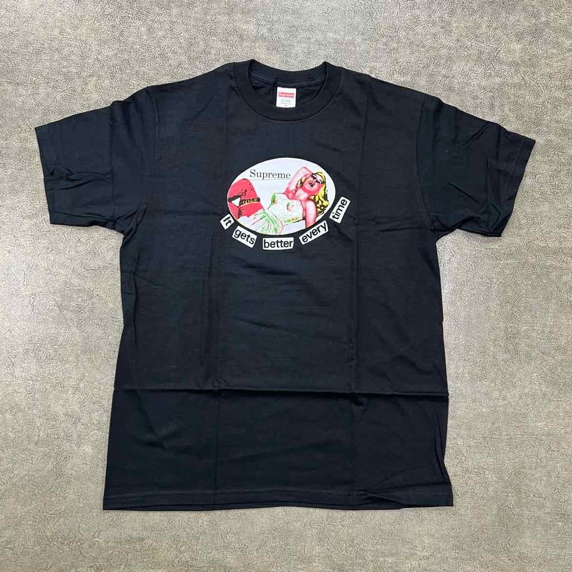 Supreme T - Shirt IT GETS BETTER Black New Size M