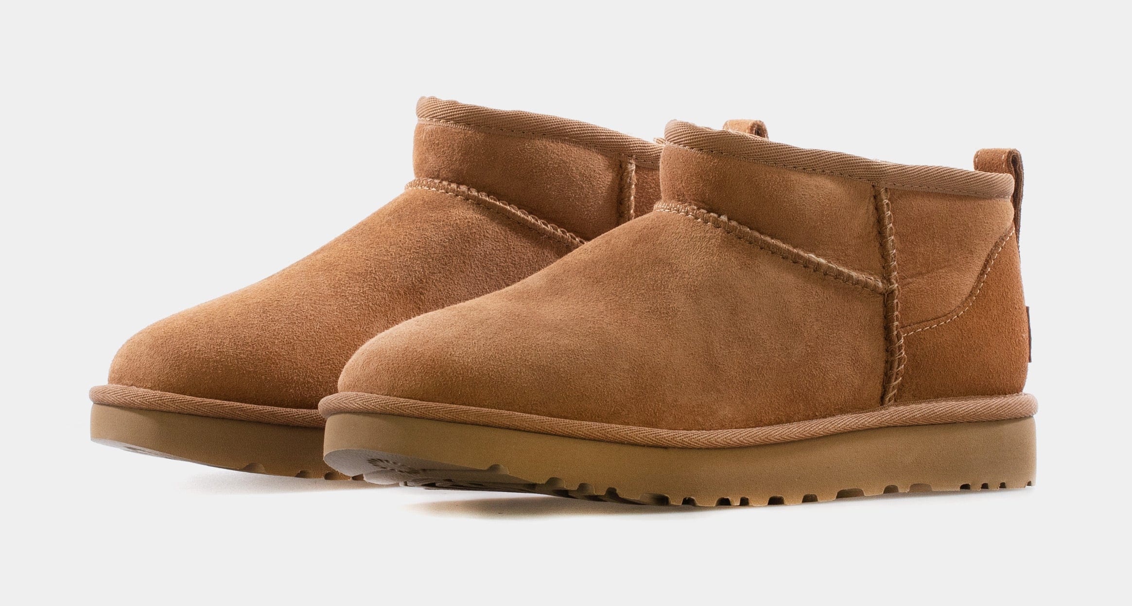 UGG Classic Ultra Mini Boot Womens Boots (Chestnut)