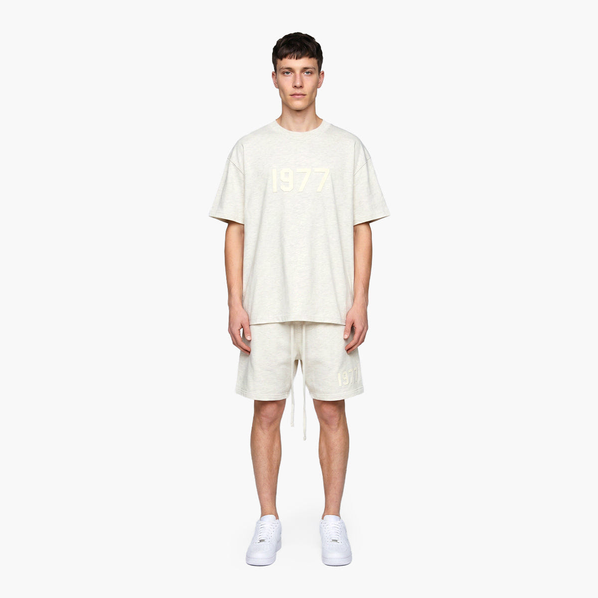 Fear of God Essentials 1977 T - shirt Light Oatmeal