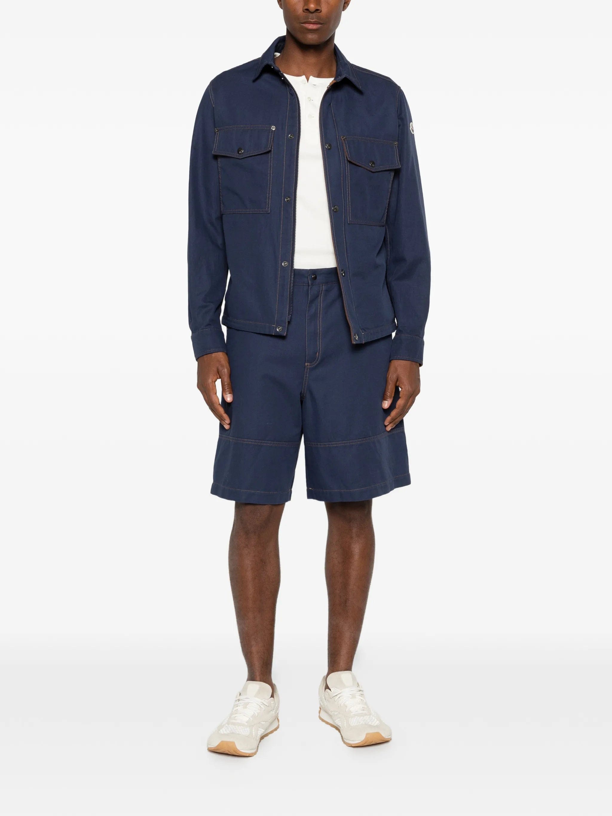Moncler contrast - stitching cargo shorts
