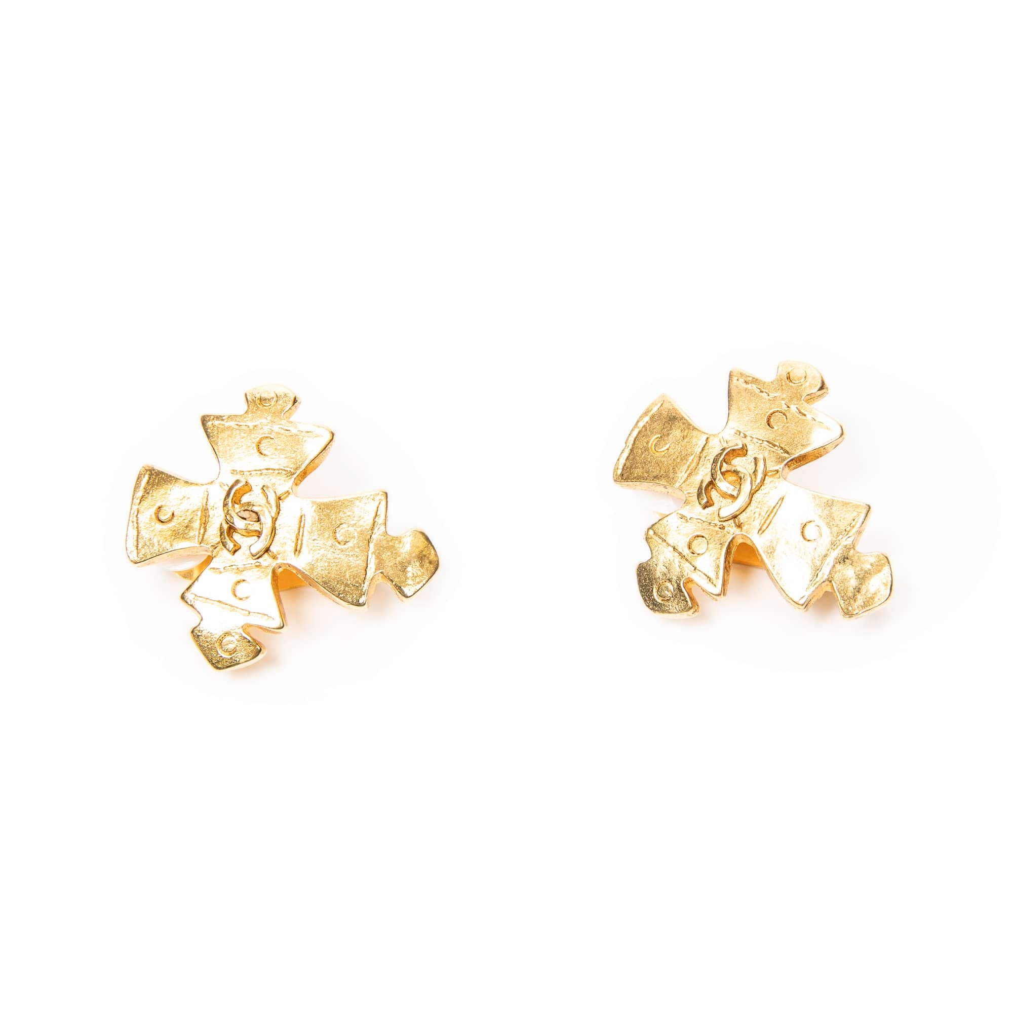 Chanel Gold Stainless Steel without Nickel CC Cross Clip On Earrings ABC5830