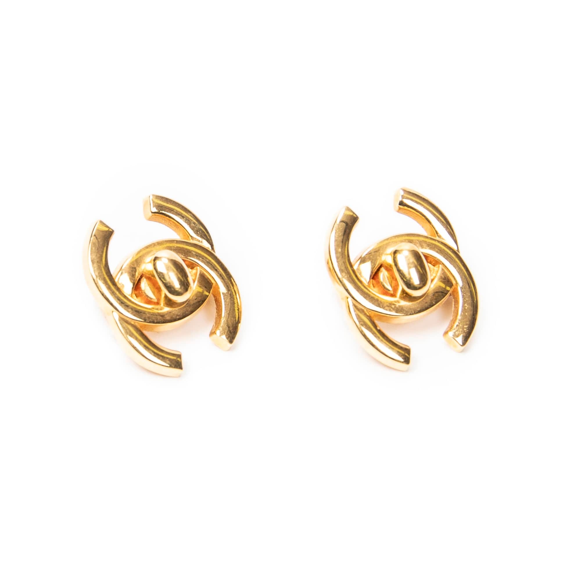 Chanel Gold Stainless Steel without Nickel CC Turn Lock Clip On Earrings ABC5823