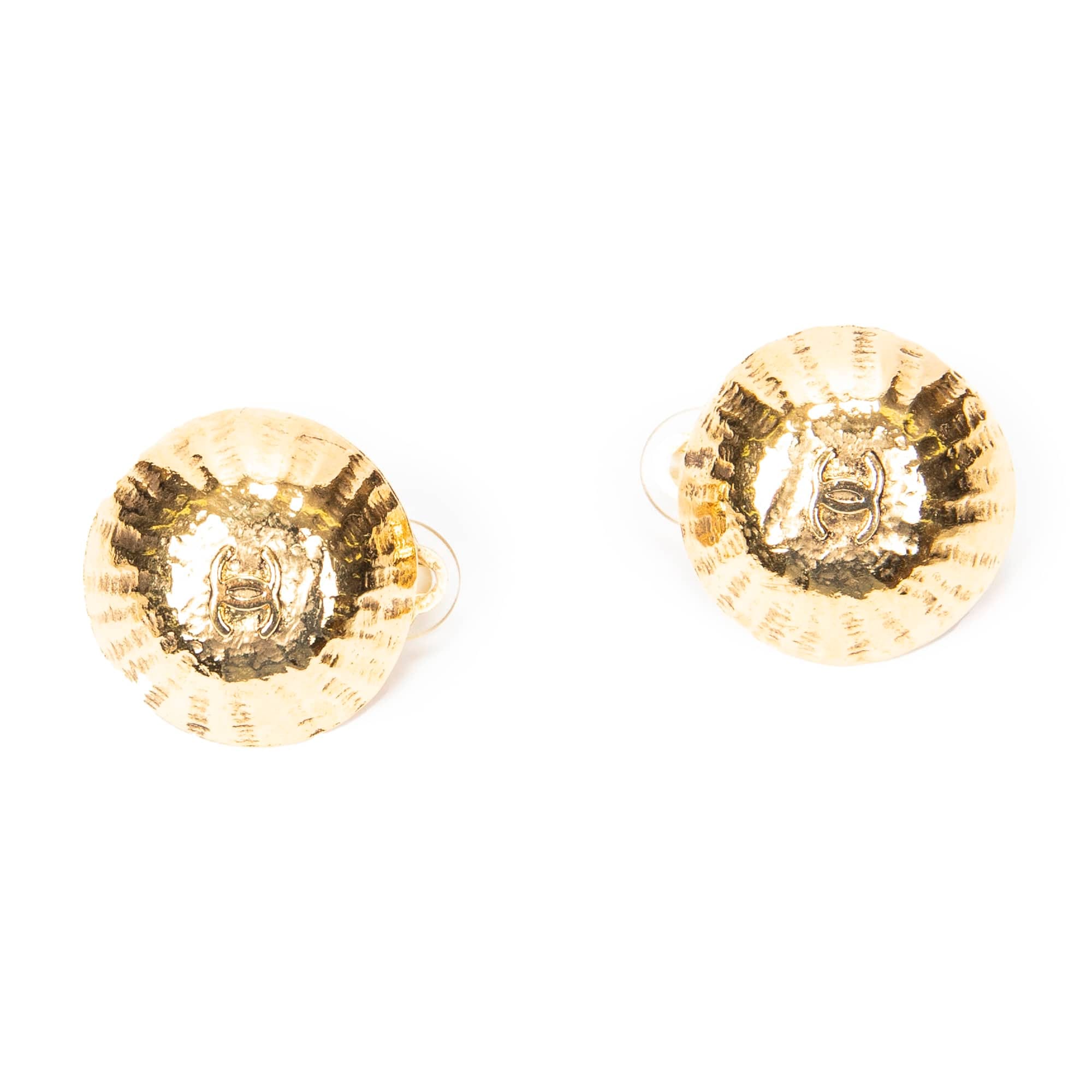 Chanel Gold Stainless Steel without Nickel CC Round Clip On Earrings ABC6563
