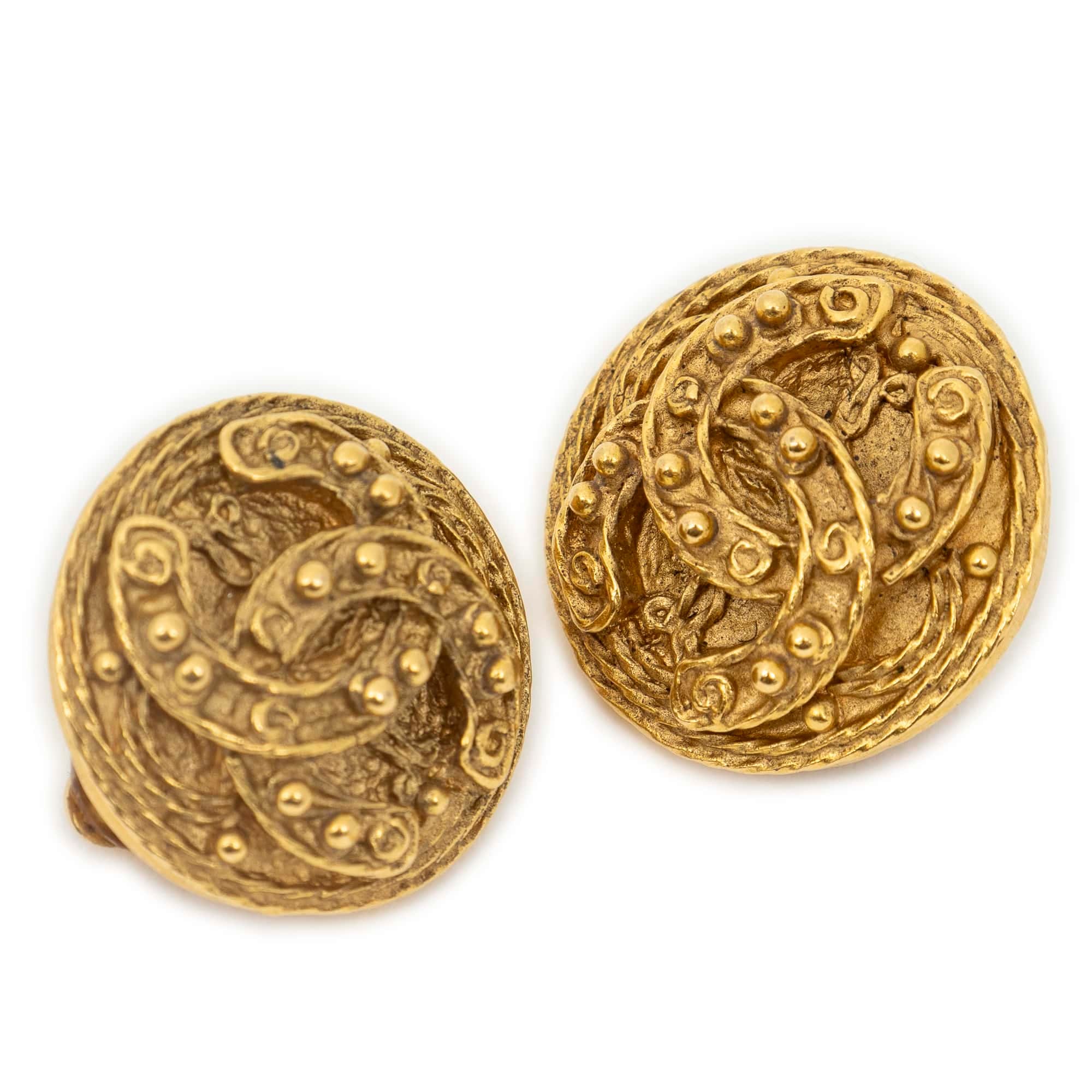 Chanel Gold Stainless Steel without Nickel CC Round Clip On Earrings ABC5787