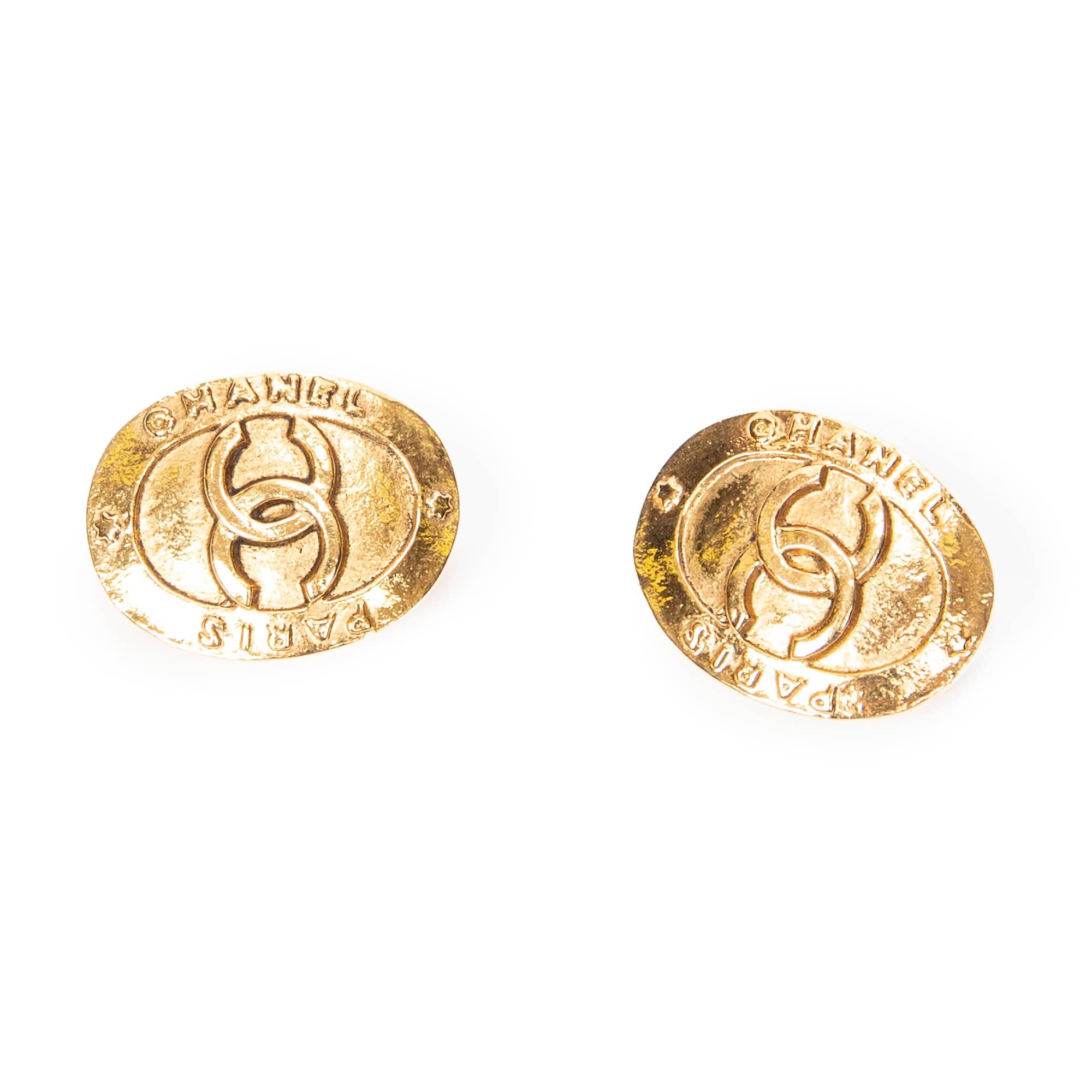 Chanel Gold Stainless Steel without Nickel CC Oval Clip On Earrings ABC6571