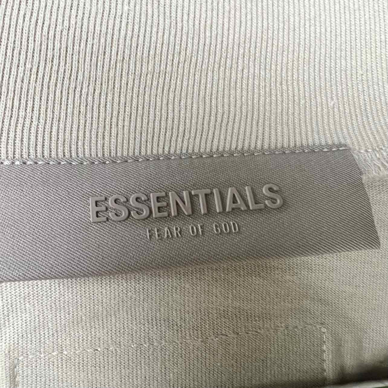 Fear of God T - Shirt ESSENTIALS Wheat New Size XXL
