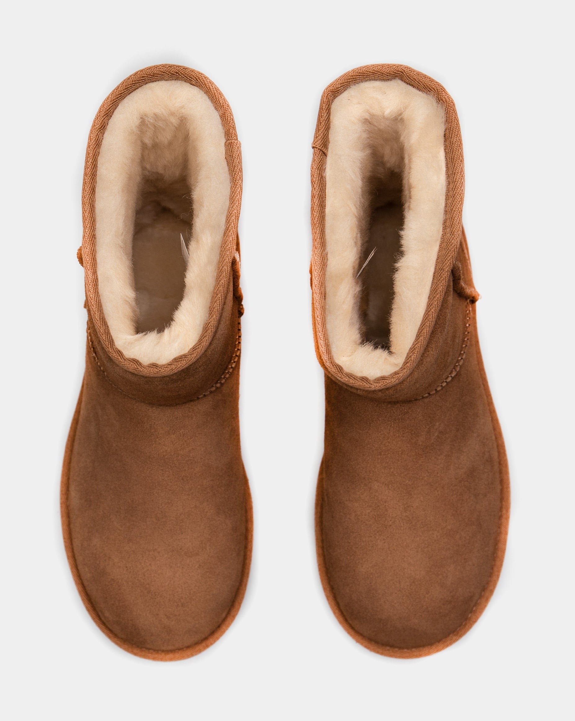 UGG Classic II Short Womens Boots (Chestnut Brown)