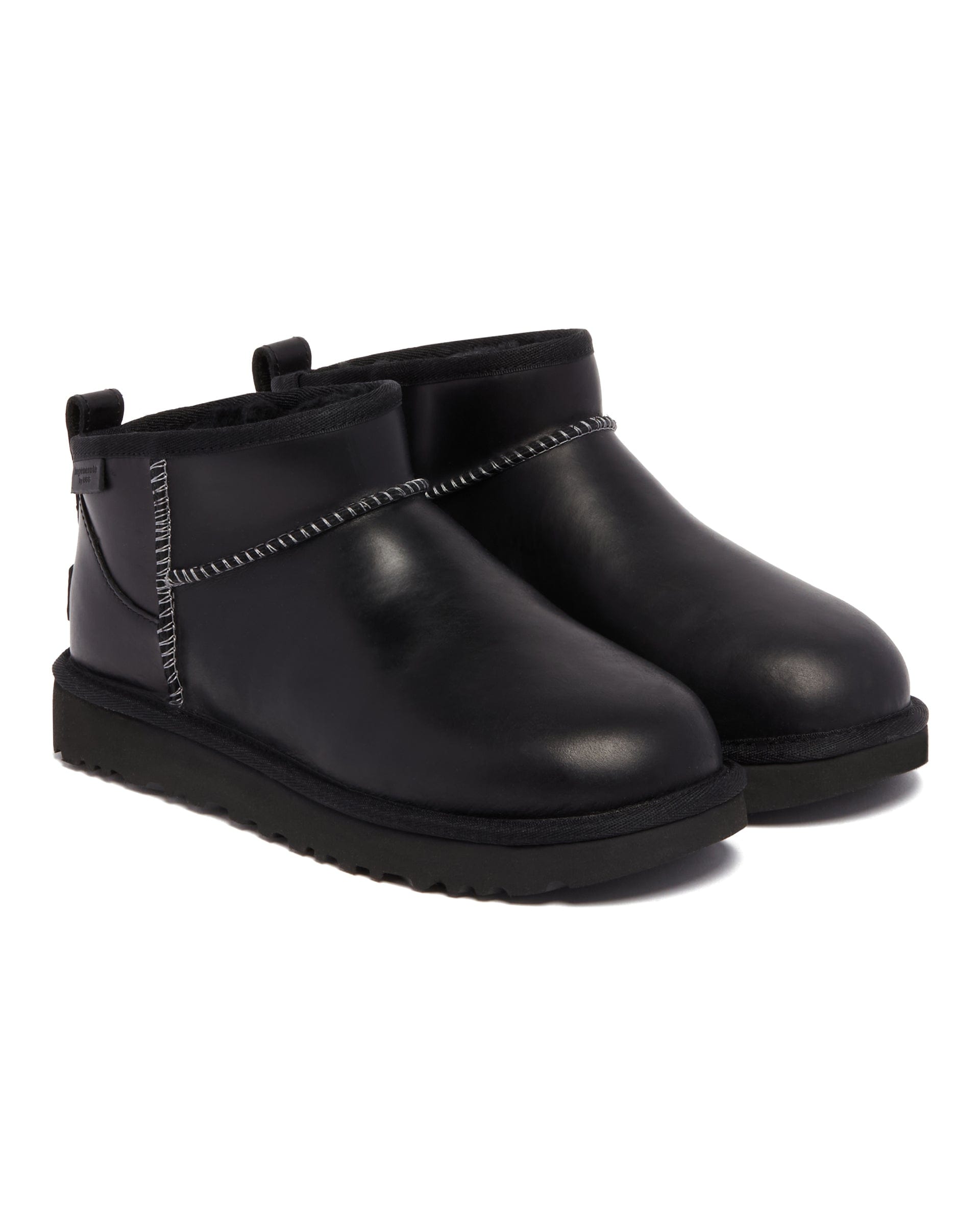 UGG Stivali Classic Ultra Mini Leather Regenerate Neri