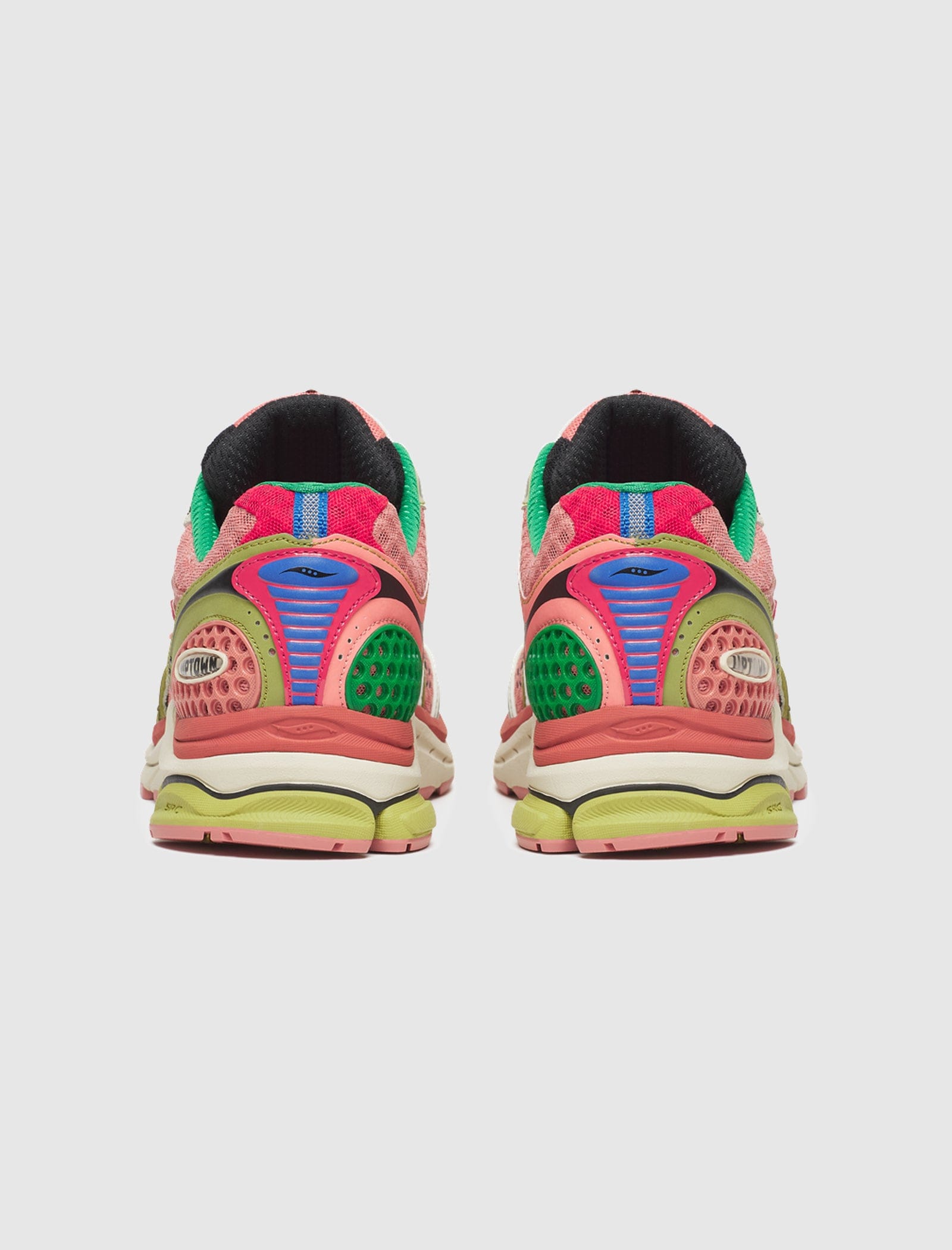 Saucony x JAE TIPS PROGRID TRIUMPH 4 ORANGE