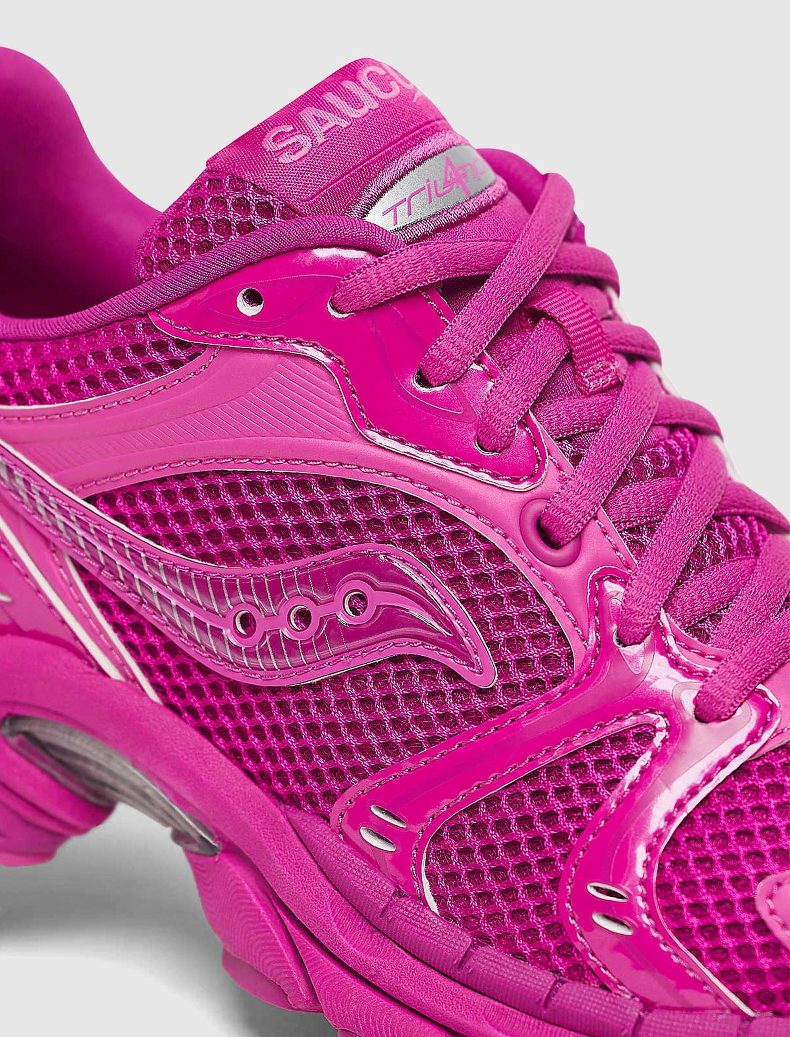 Saucony WOMEN'S PROGRID TRIUMPH 4