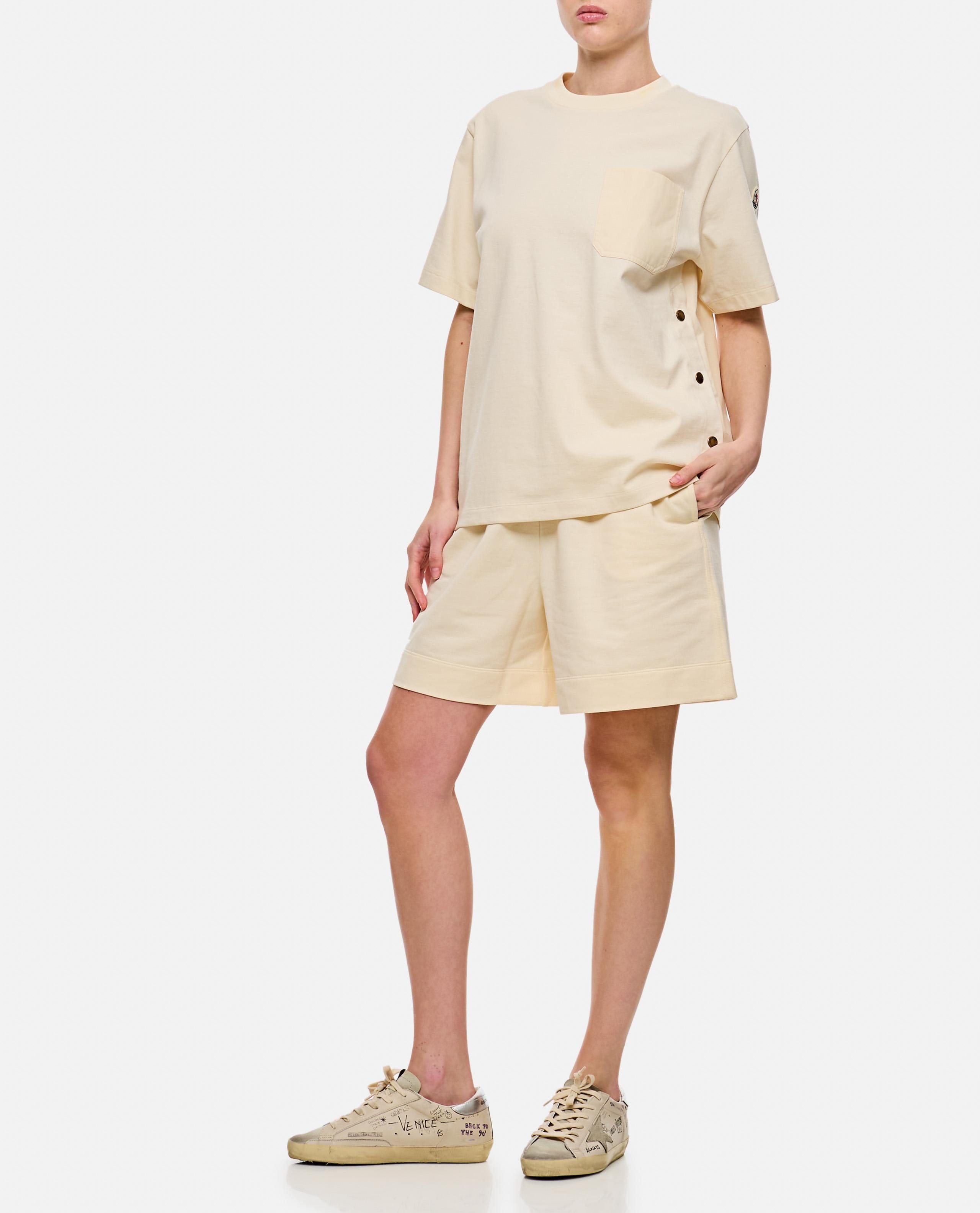 Moncler PANTALONCINI CORTI