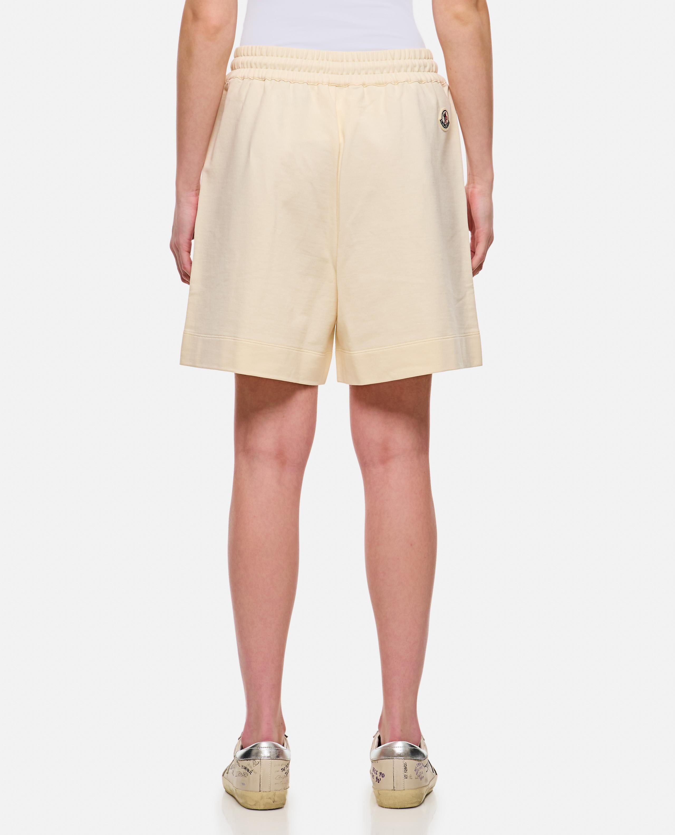 Moncler PANTALONCINI CORTI