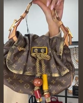 Louis Vuitton L26022850 LV Kalahari PM Monogram