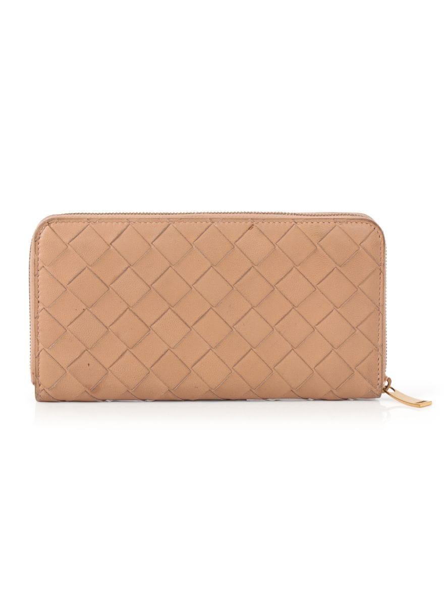 Bottega Veneta Knot Wallet (Beige)