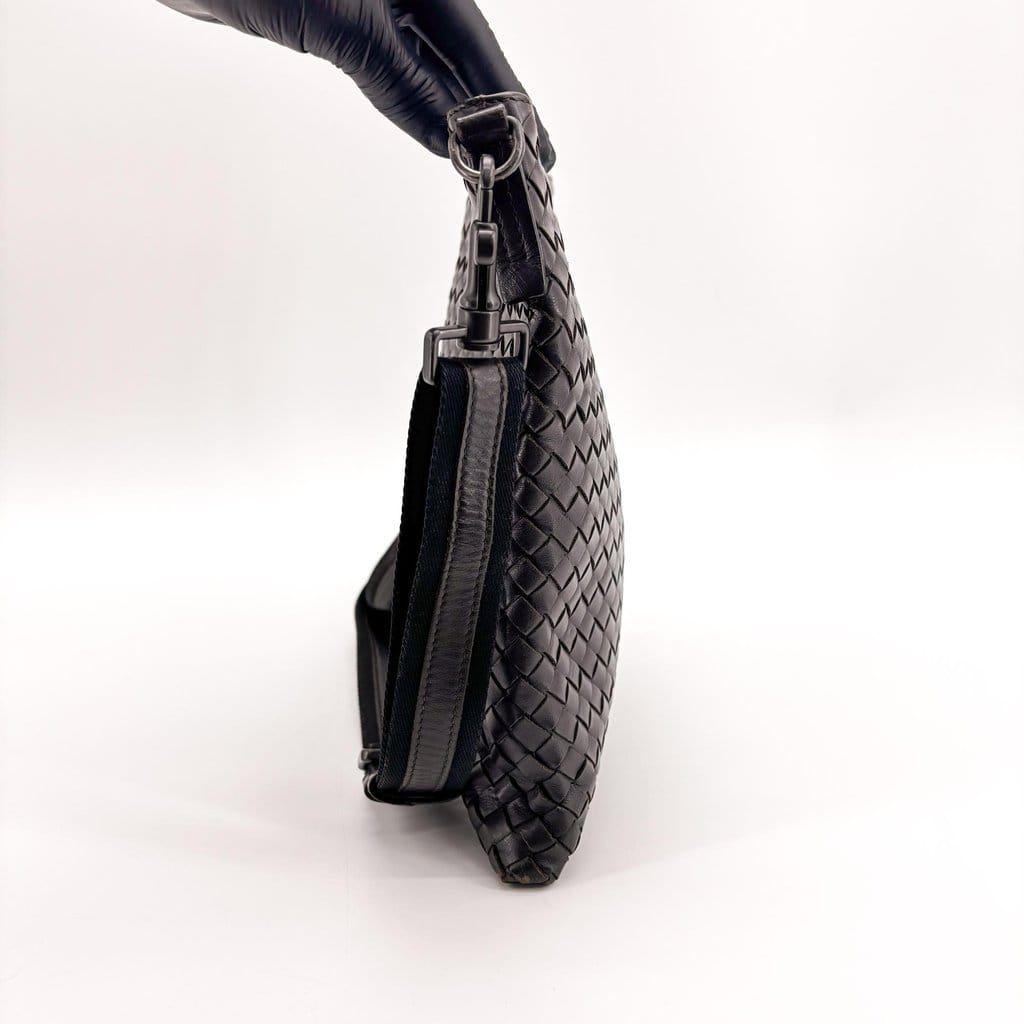 Bottega Veneta Intrecciato Messenger Bag Black