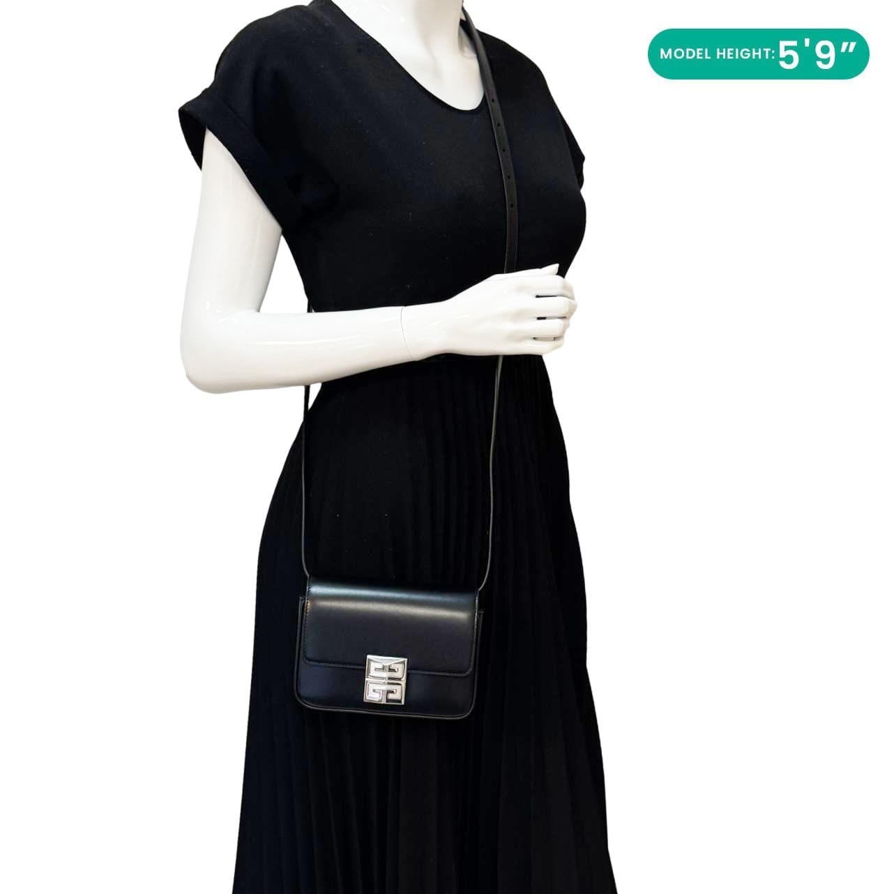 GIVENCHY 4 g Small Smooth Leather Crossbody Bag Black