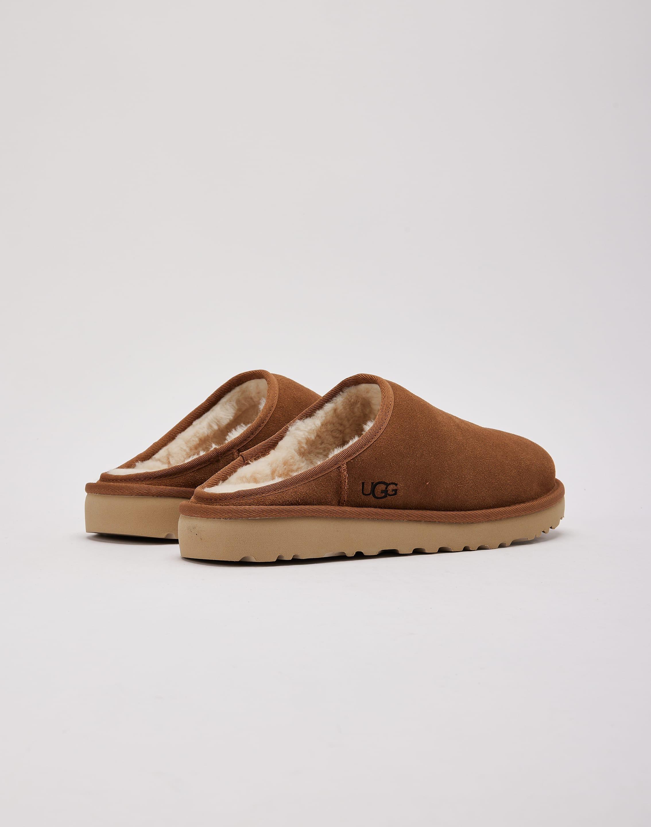 UGG Classic Slip - On