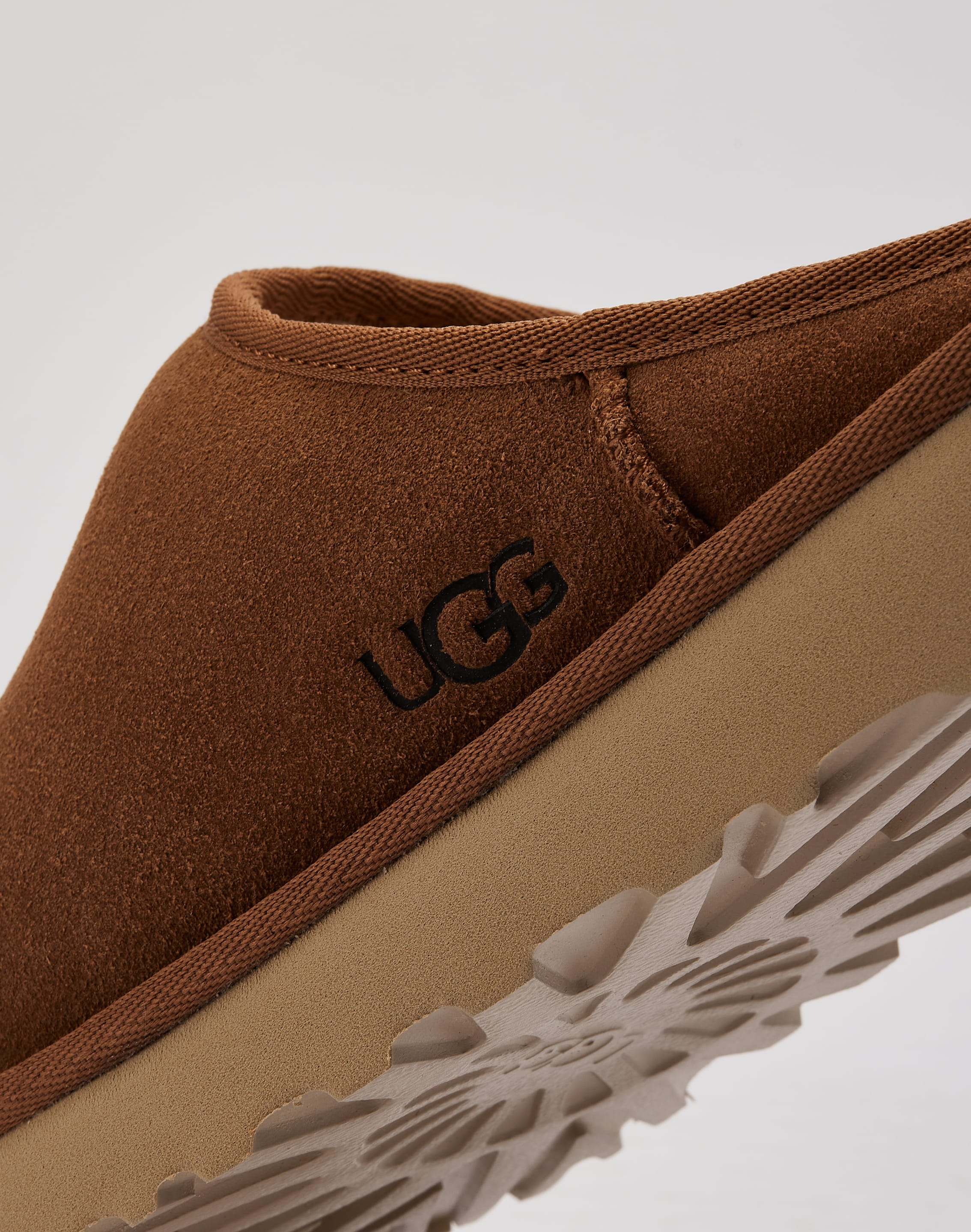 UGG Classic Slip - On