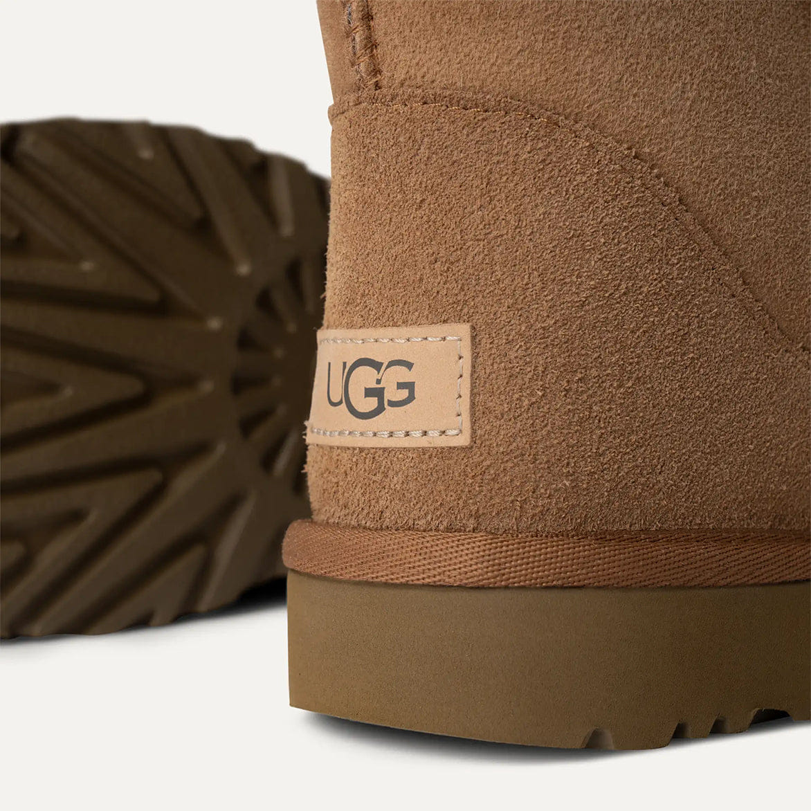 UGG WMNS CLASSIC TALL II - CHESTNUT