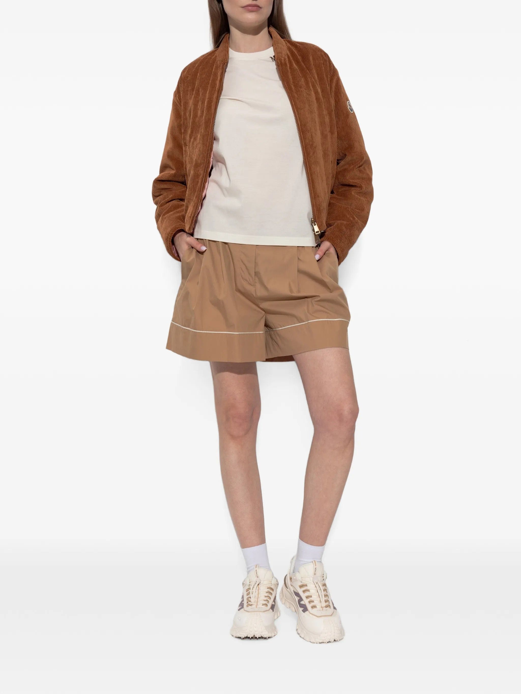 Moncler logo - patch tailored shorts