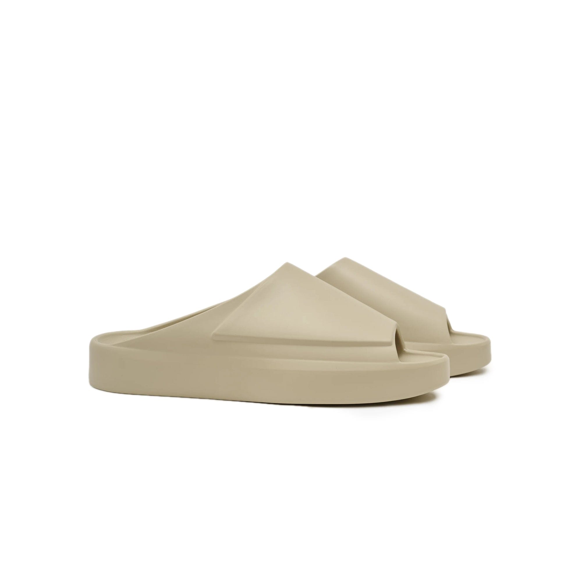 Fear of God Essentials Mens Los Feliz Slip On
