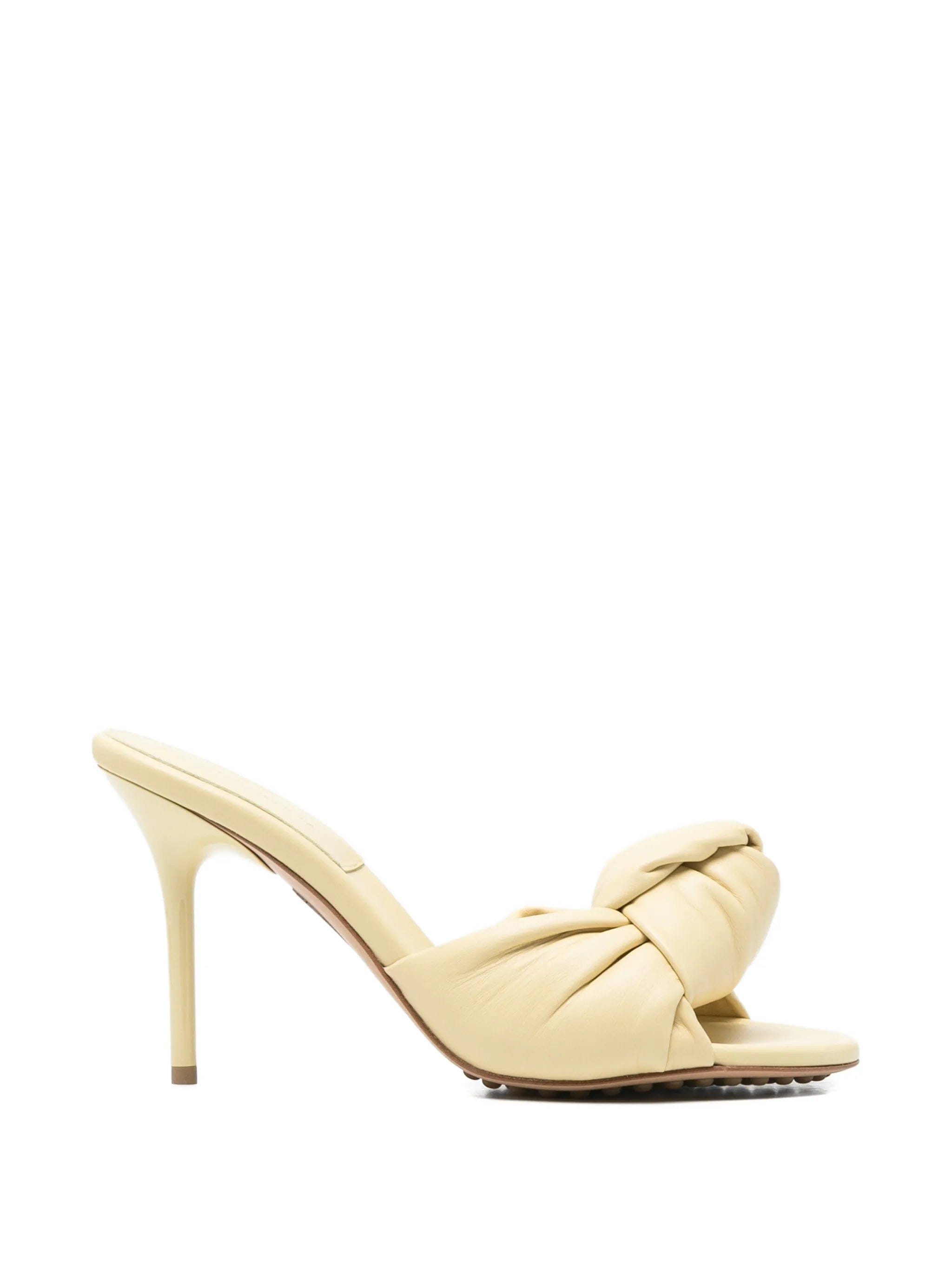 Bottega Veneta Cherry knotted leather sandals