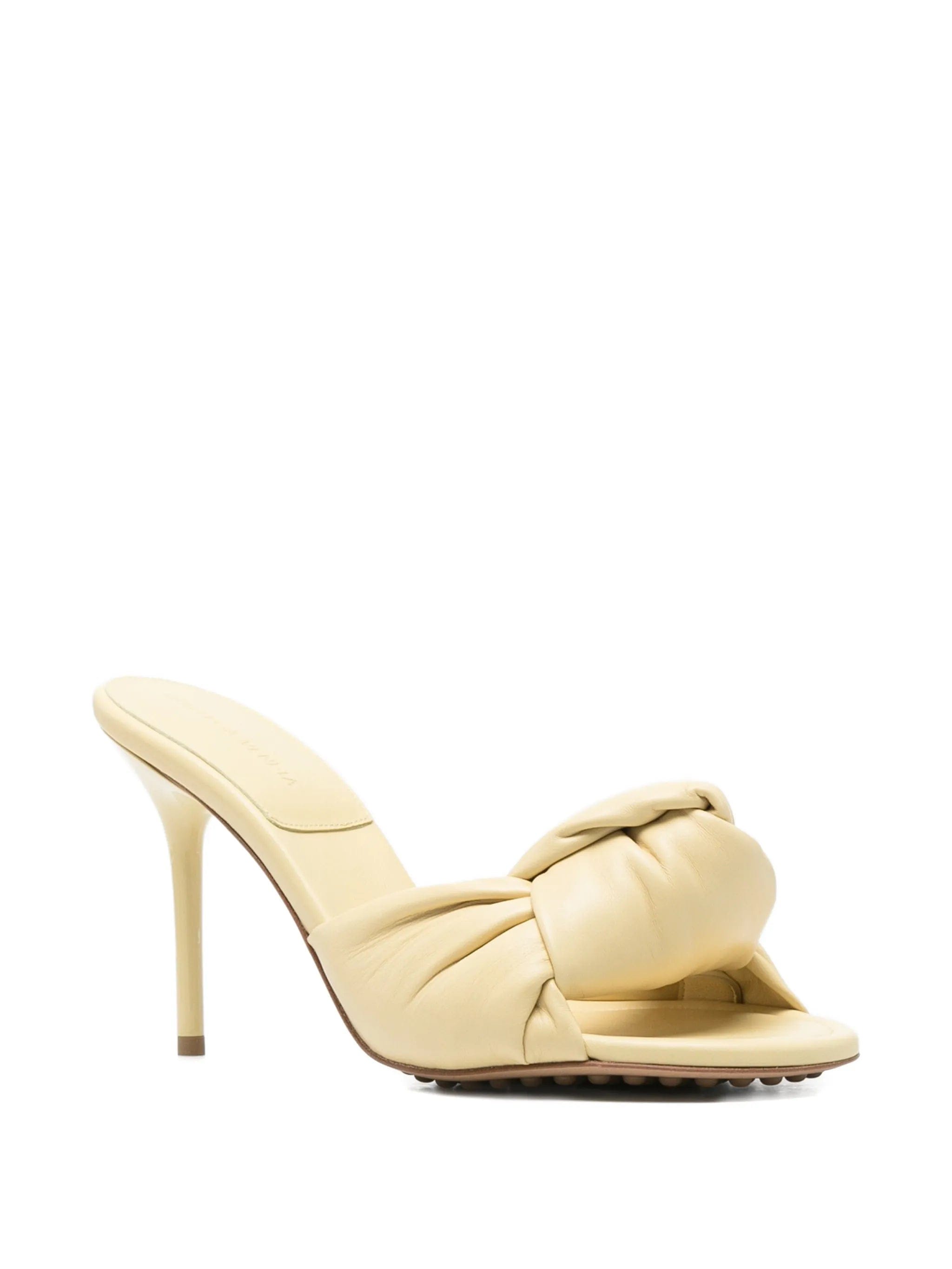 Bottega Veneta Cherry knotted leather sandals